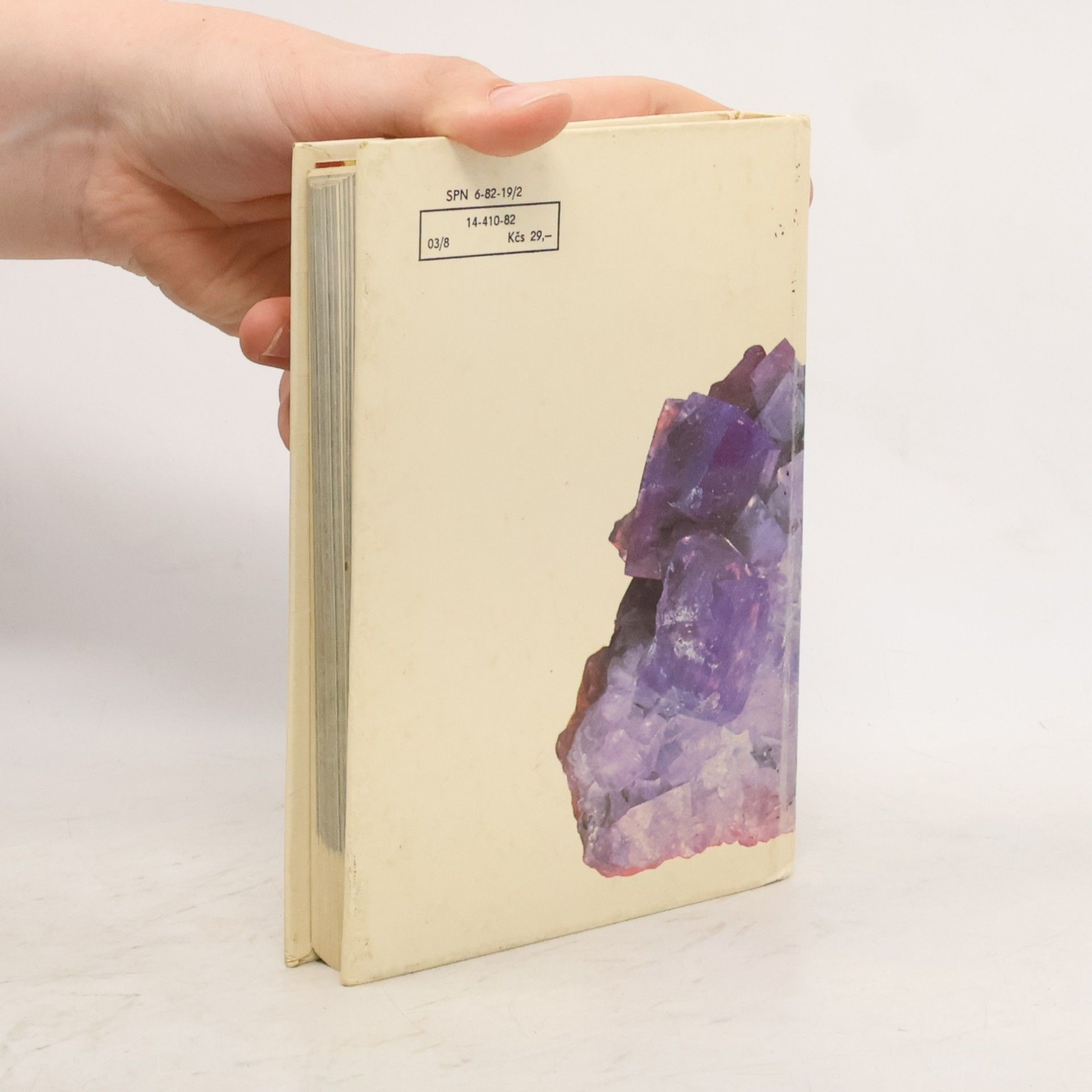 Karel Tuček Kapesní atlas nerostů a hornin