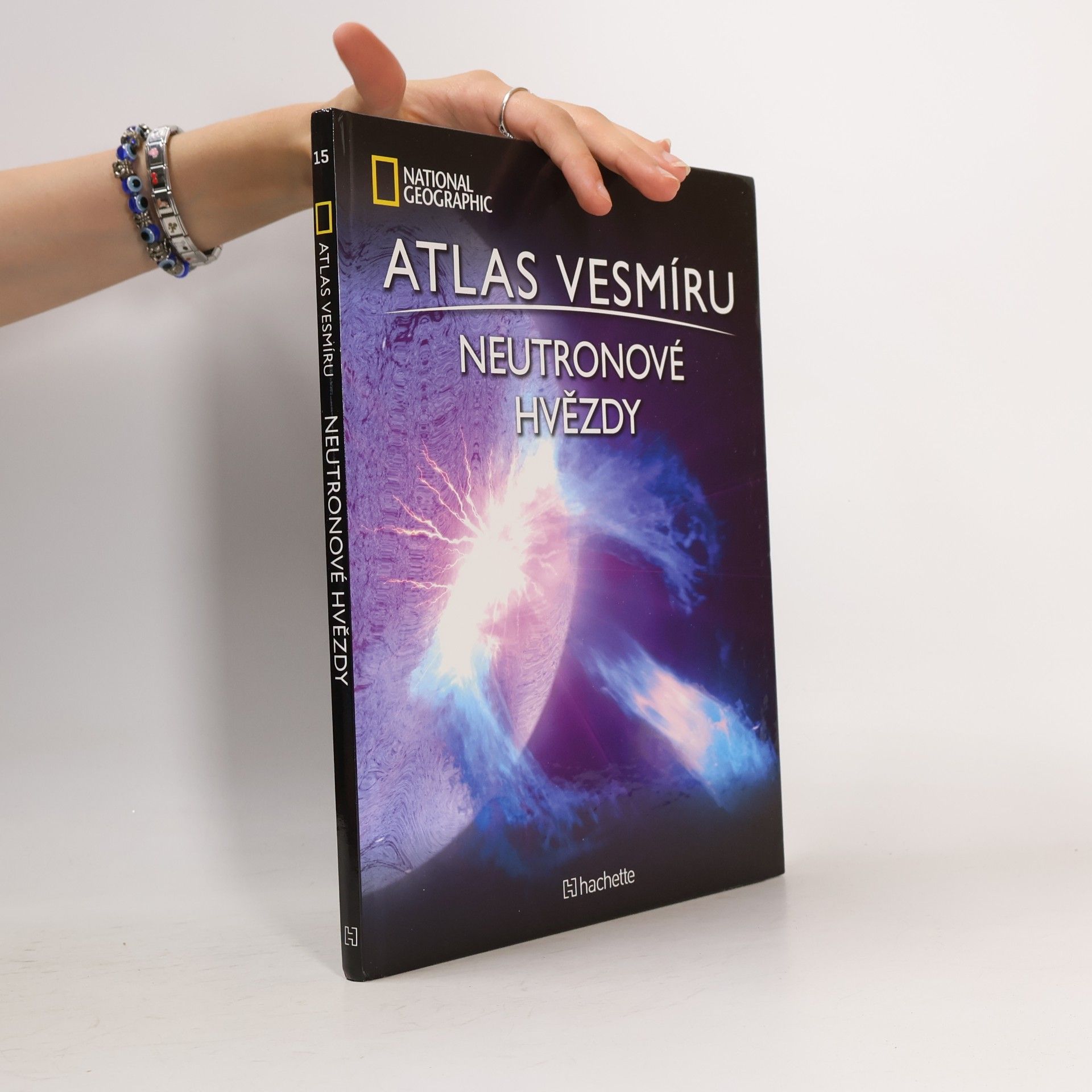 Kolektív autorov Atlas Vesmíru 15. Neutronové hvězdy