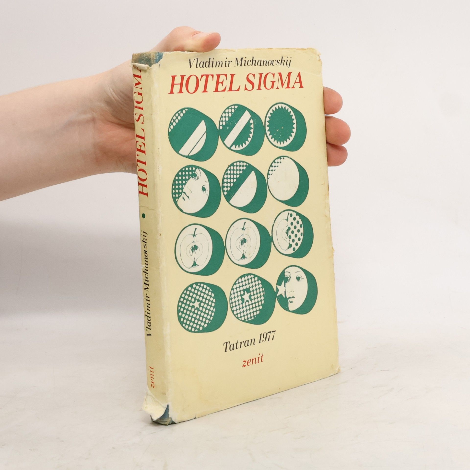 Vladimir Naumovič Michanovskij Hotel Sigma