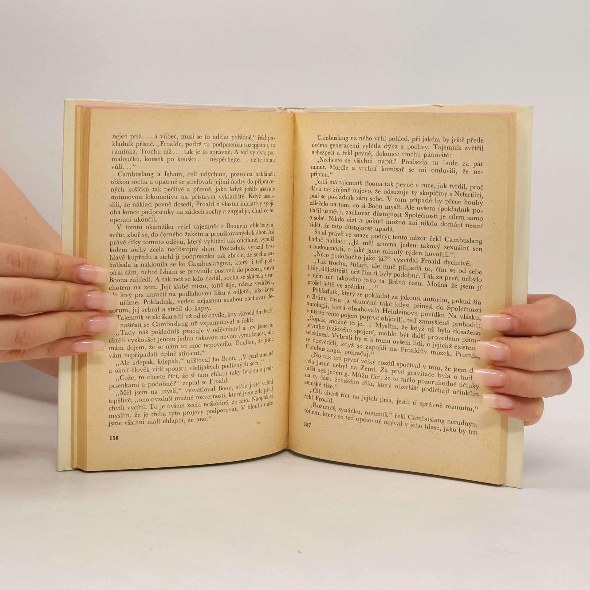 Kingsley Amis Egyptologové