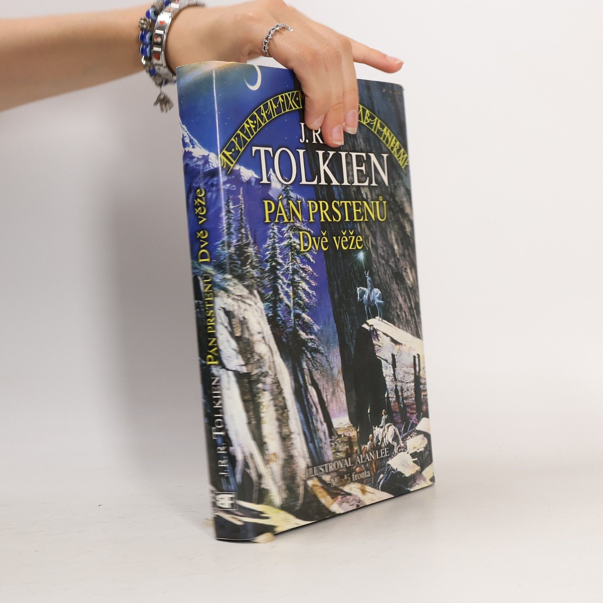 John Ronald Reuel Tolkien Pán prstenů. Dvě věže