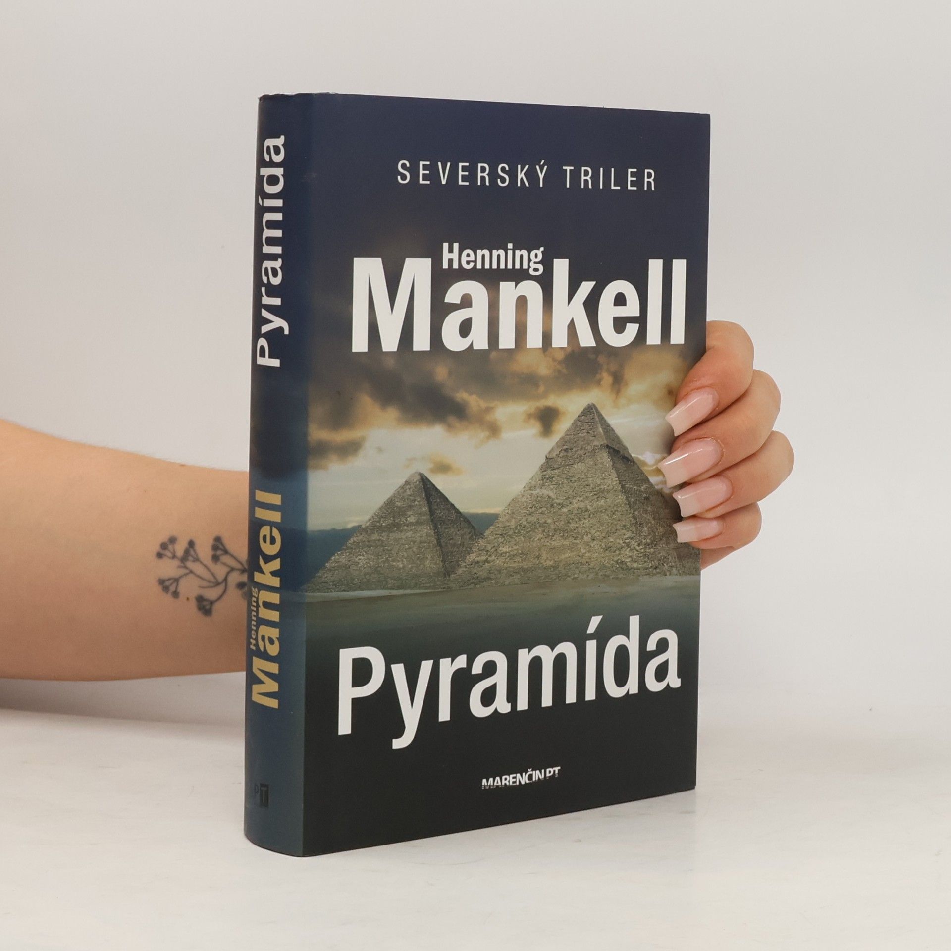 Henning Mankell Pyramída