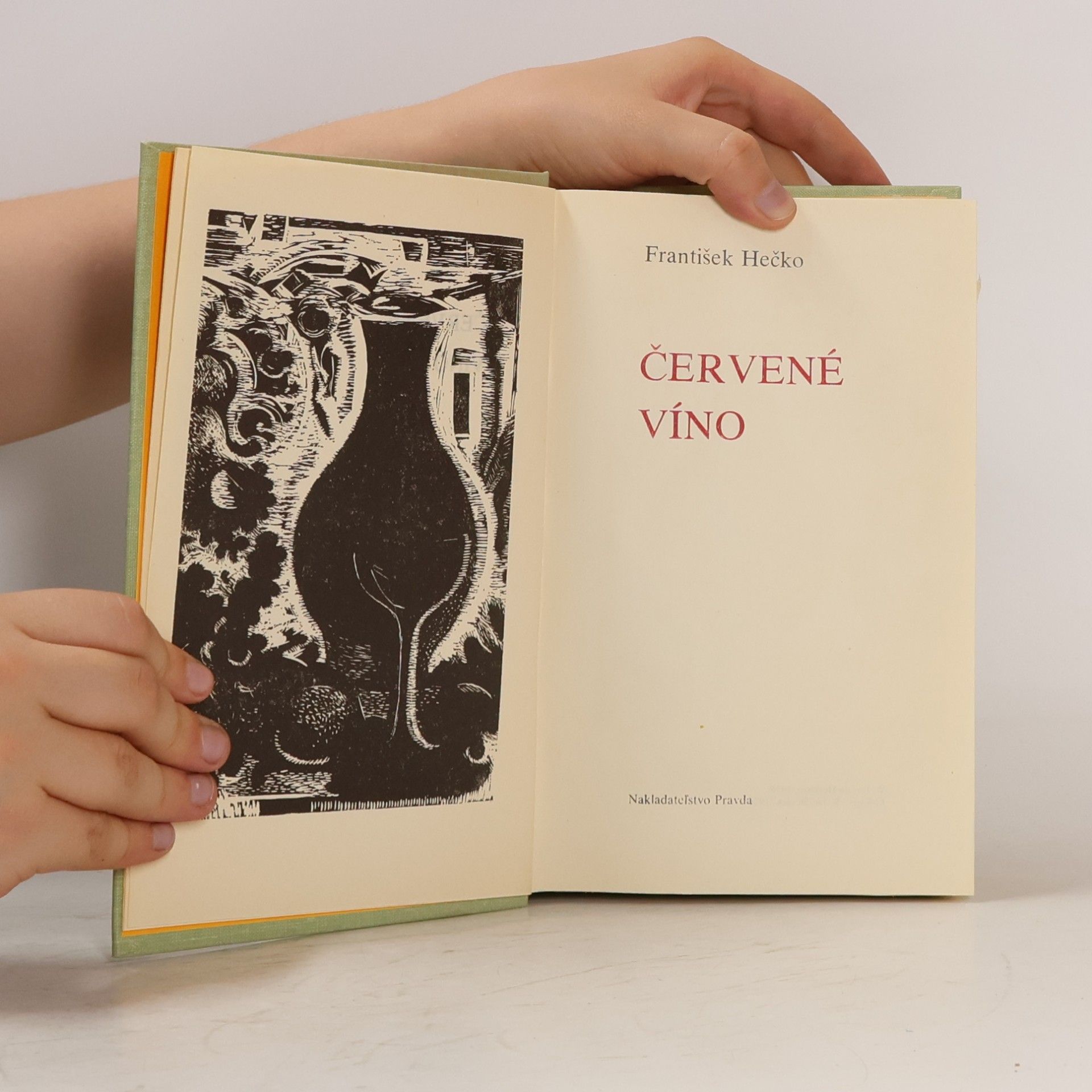 František Hečko Červené víno
