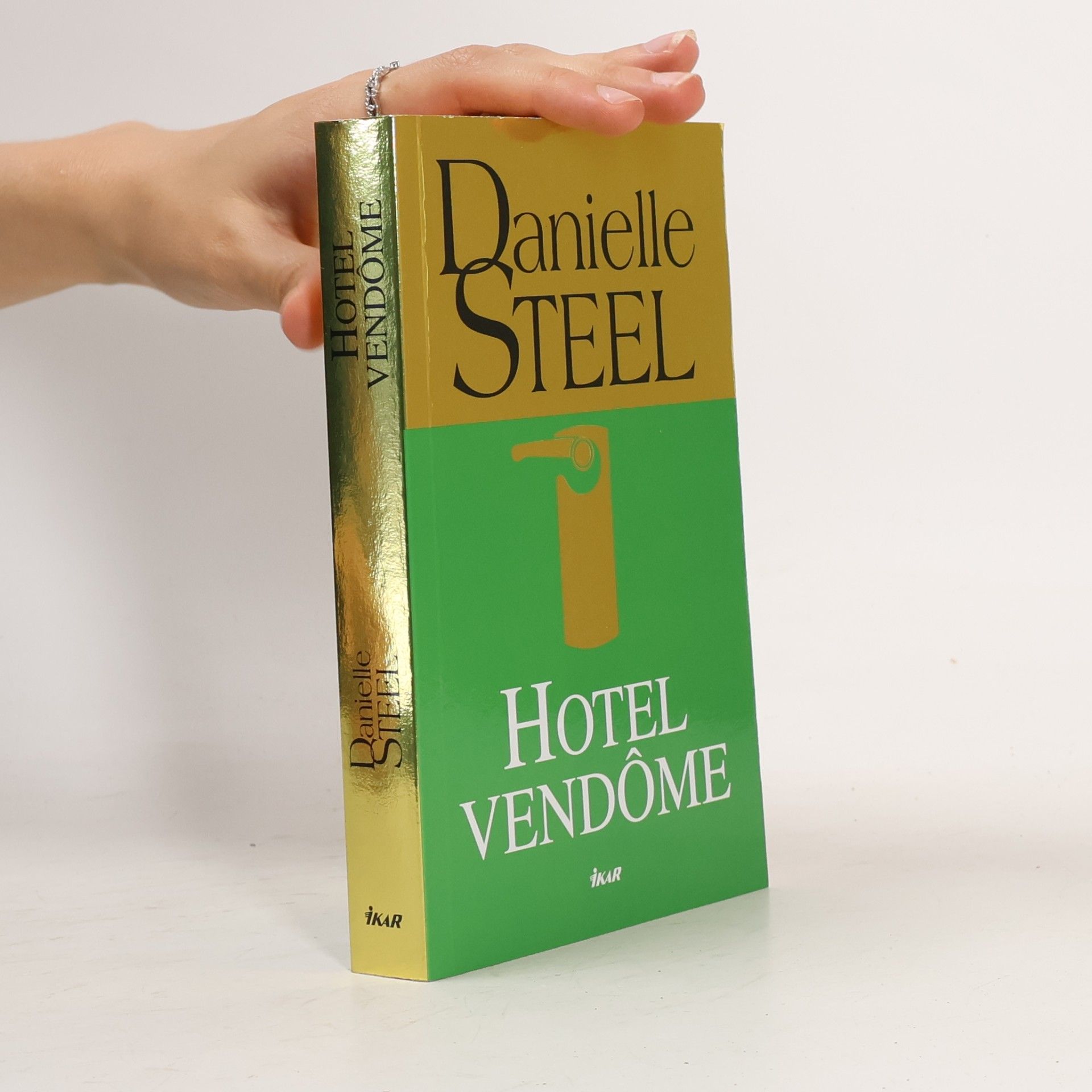 Danielle Steel Hotel Vendôme