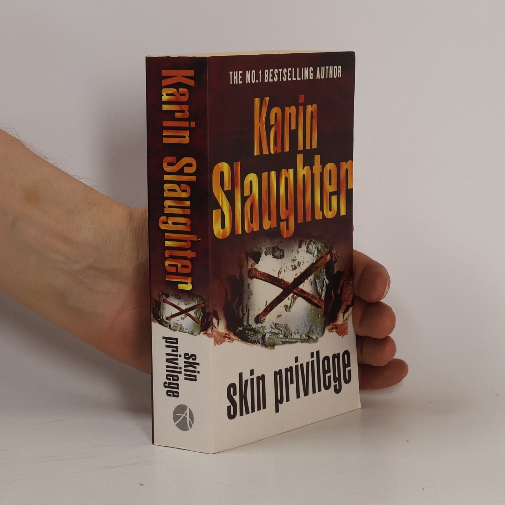 Karin Slaughter Skin privilege