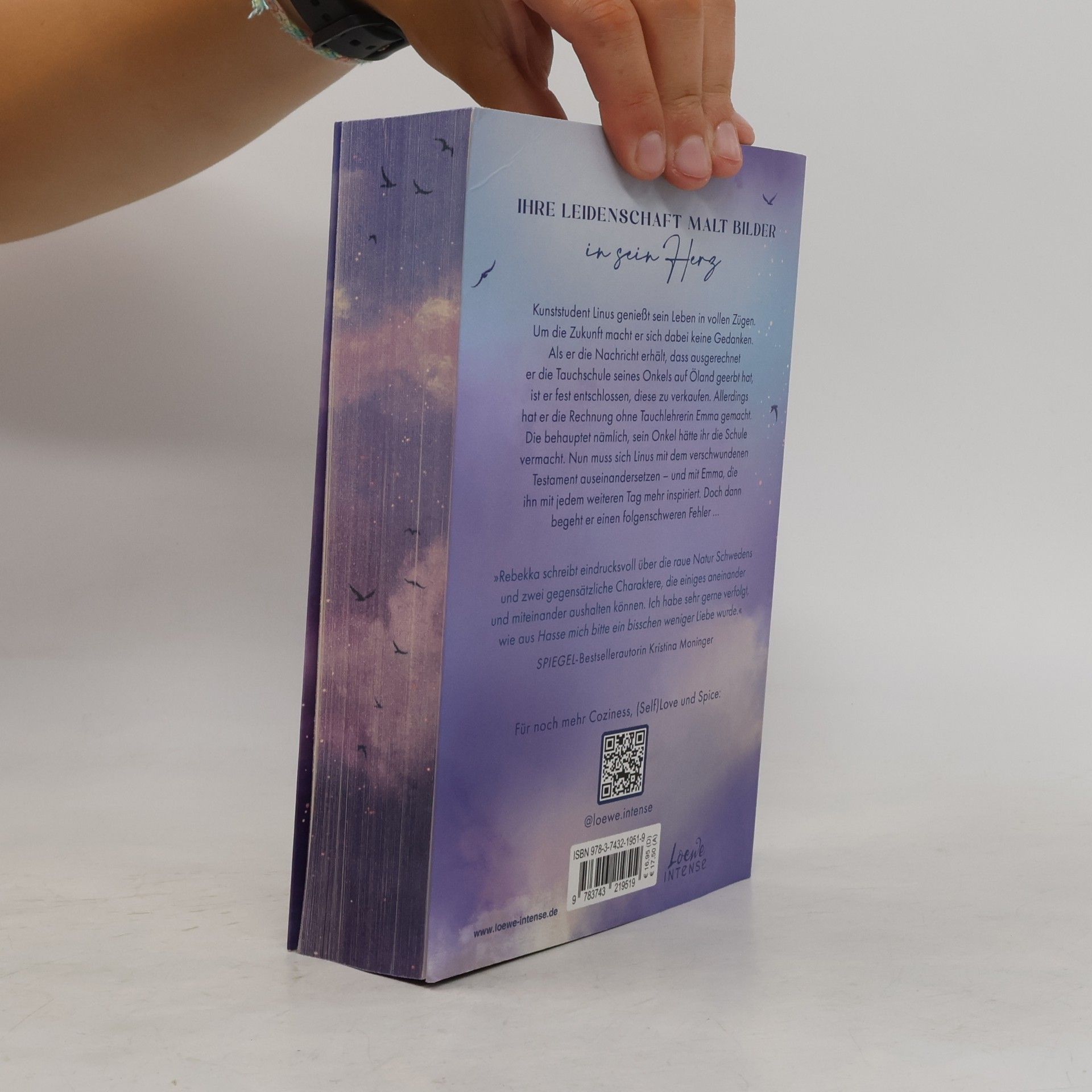 Rebekka Weiler Broken Artists - 3: A Painter's Touch