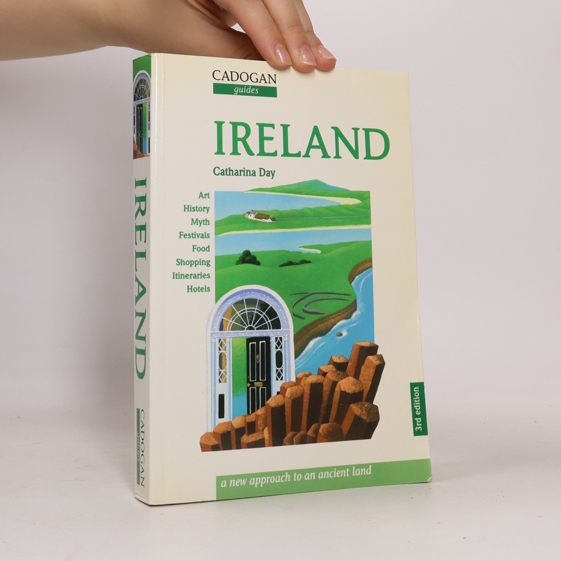 Catharina Day Cadogan Guides: Ireland - 3rd Edition