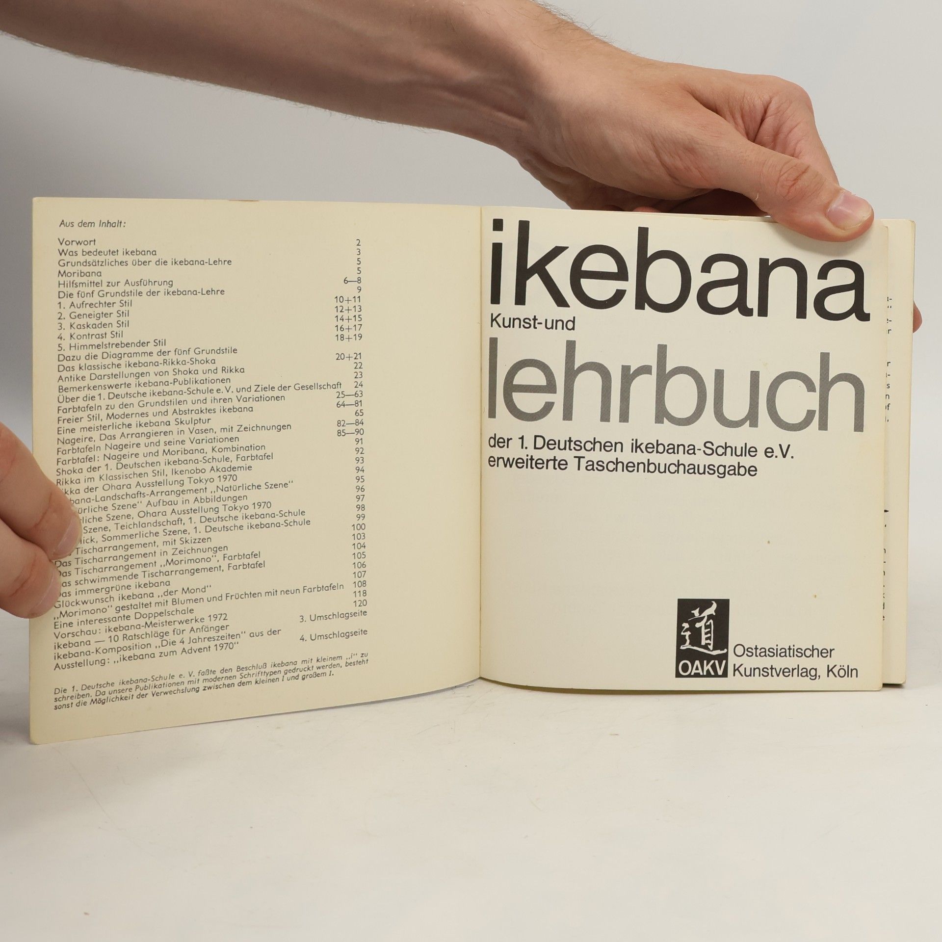 Autores varios Ikebana. Kunst-Lehrbuch