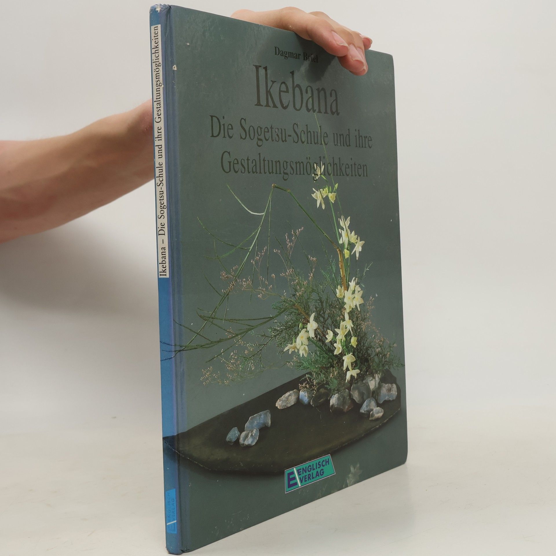 Dagmar Briel Ikebana