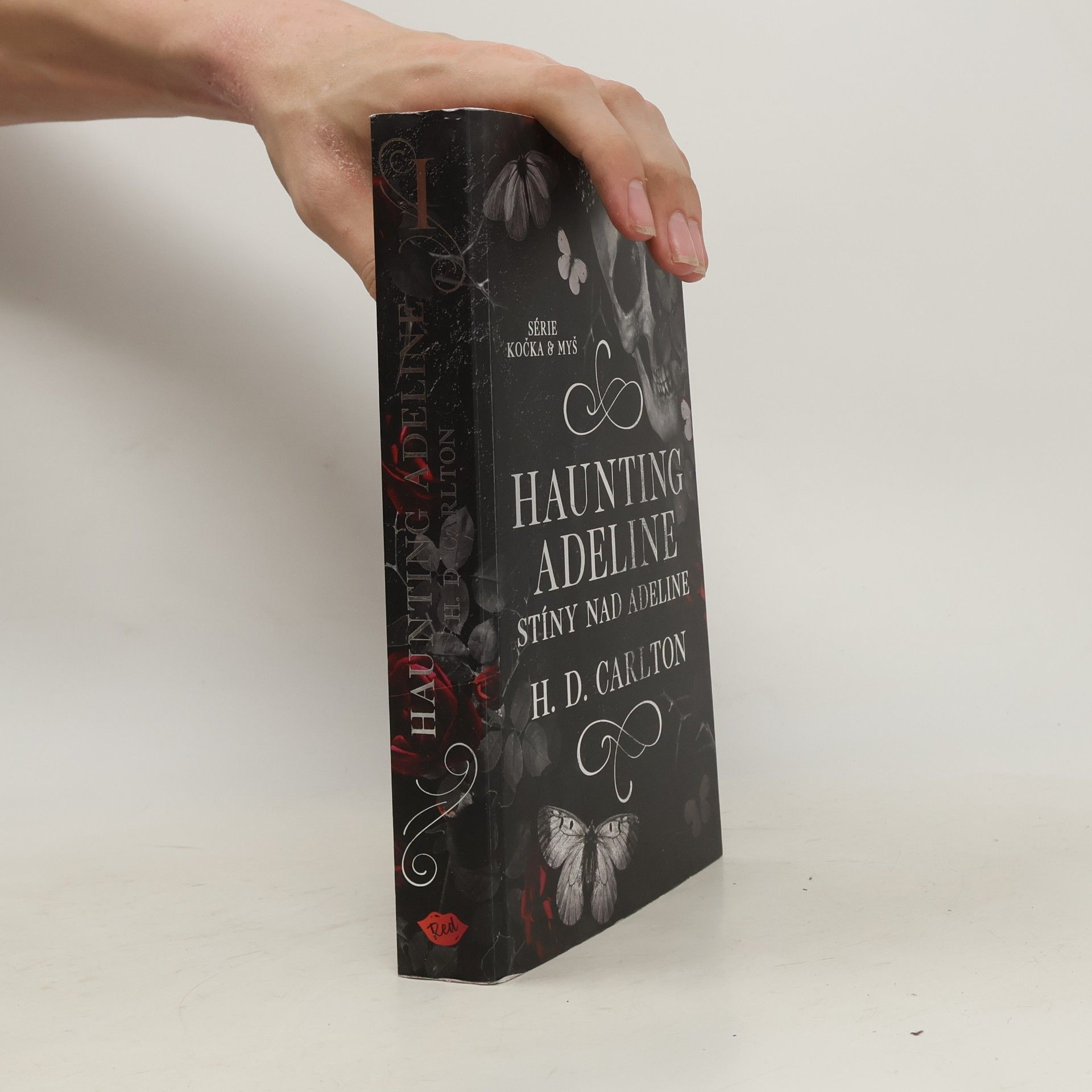 H. D. Carlton Haunting Adeline: Stíny nad Adeline