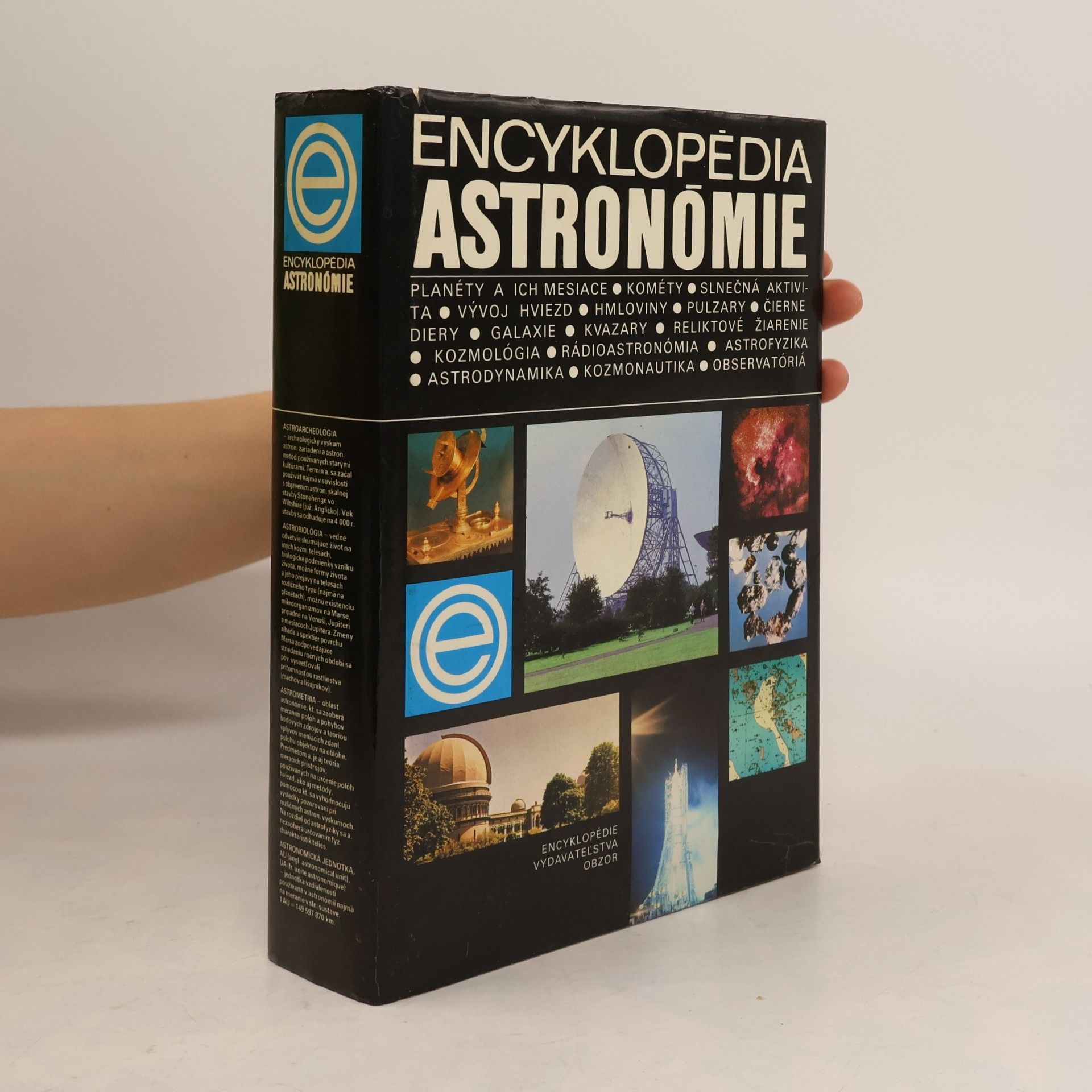 A. Hajduk Encyklopédia astronómie