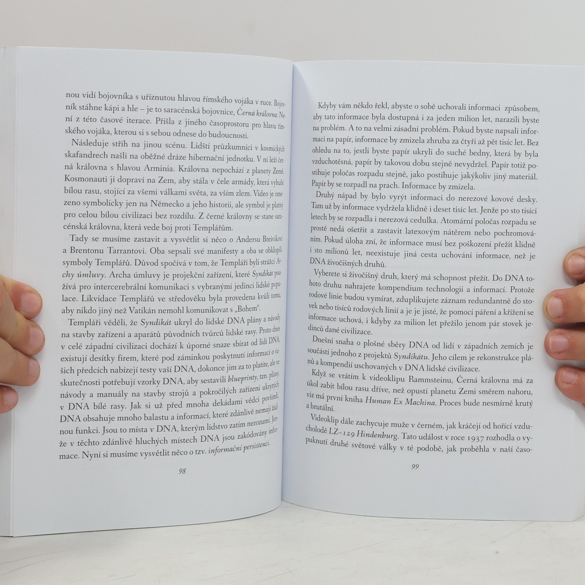 Autorenkollektiv EXO: Tušení budoucnosti