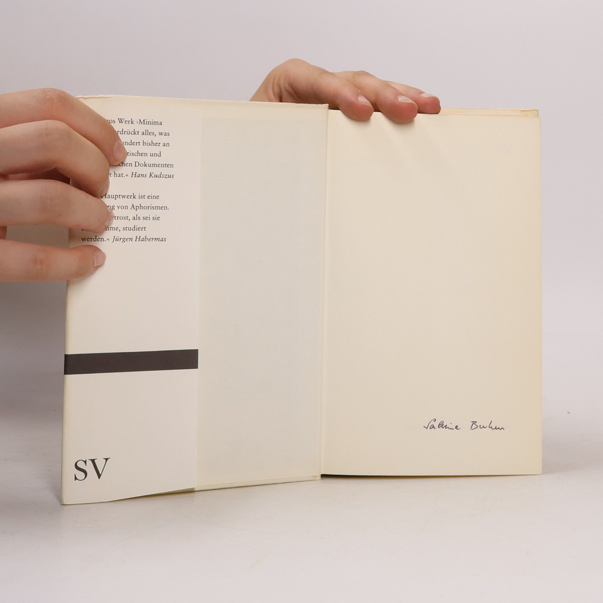Theodor W. Adorno Minima Moralia