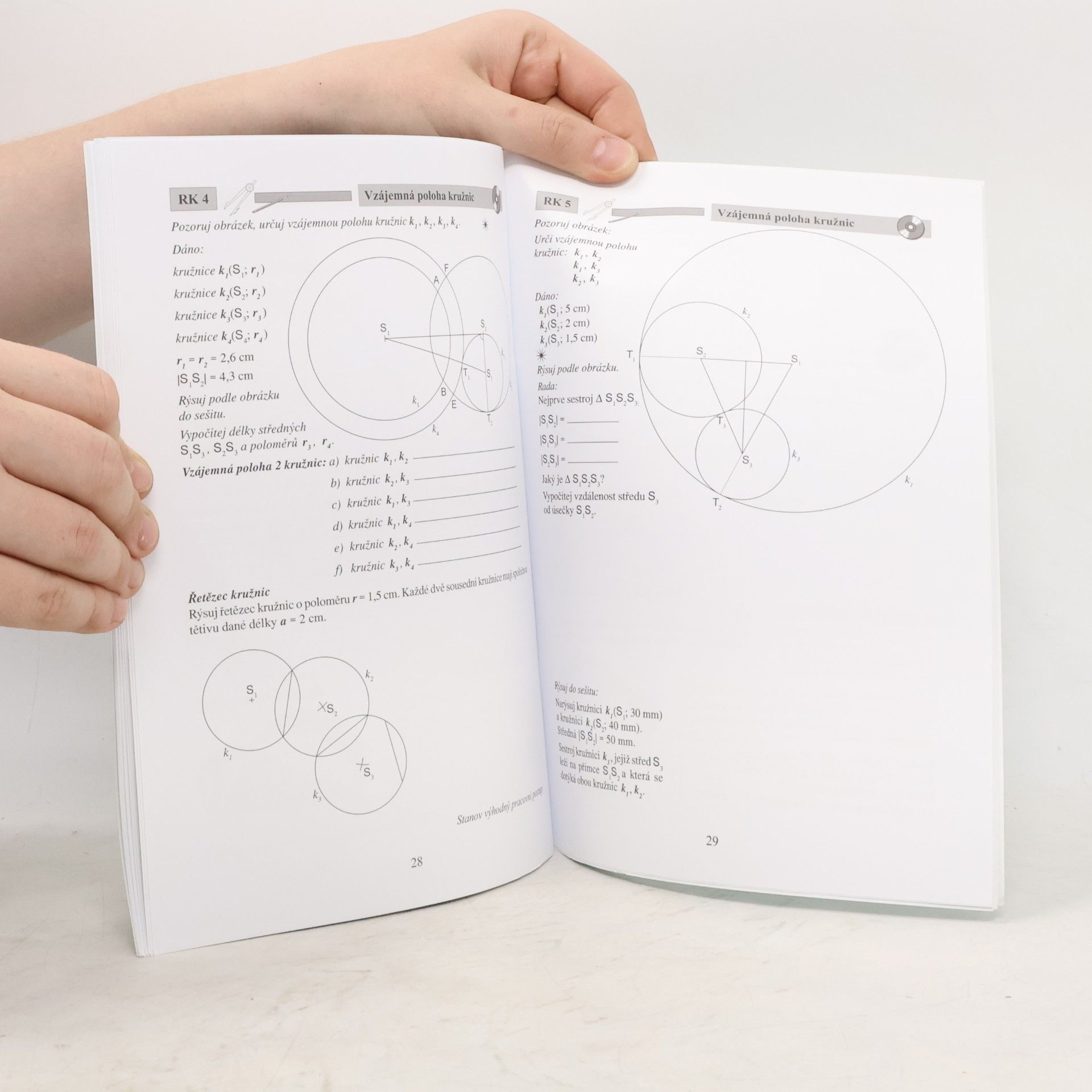 Zdena Rosecká Počtářské chvilky. Matematika 6. ročník