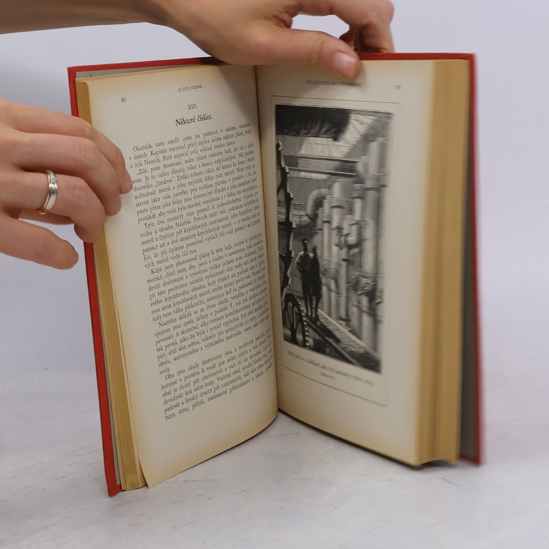 Jules Verne Dvacet tisíc mil pod mořem