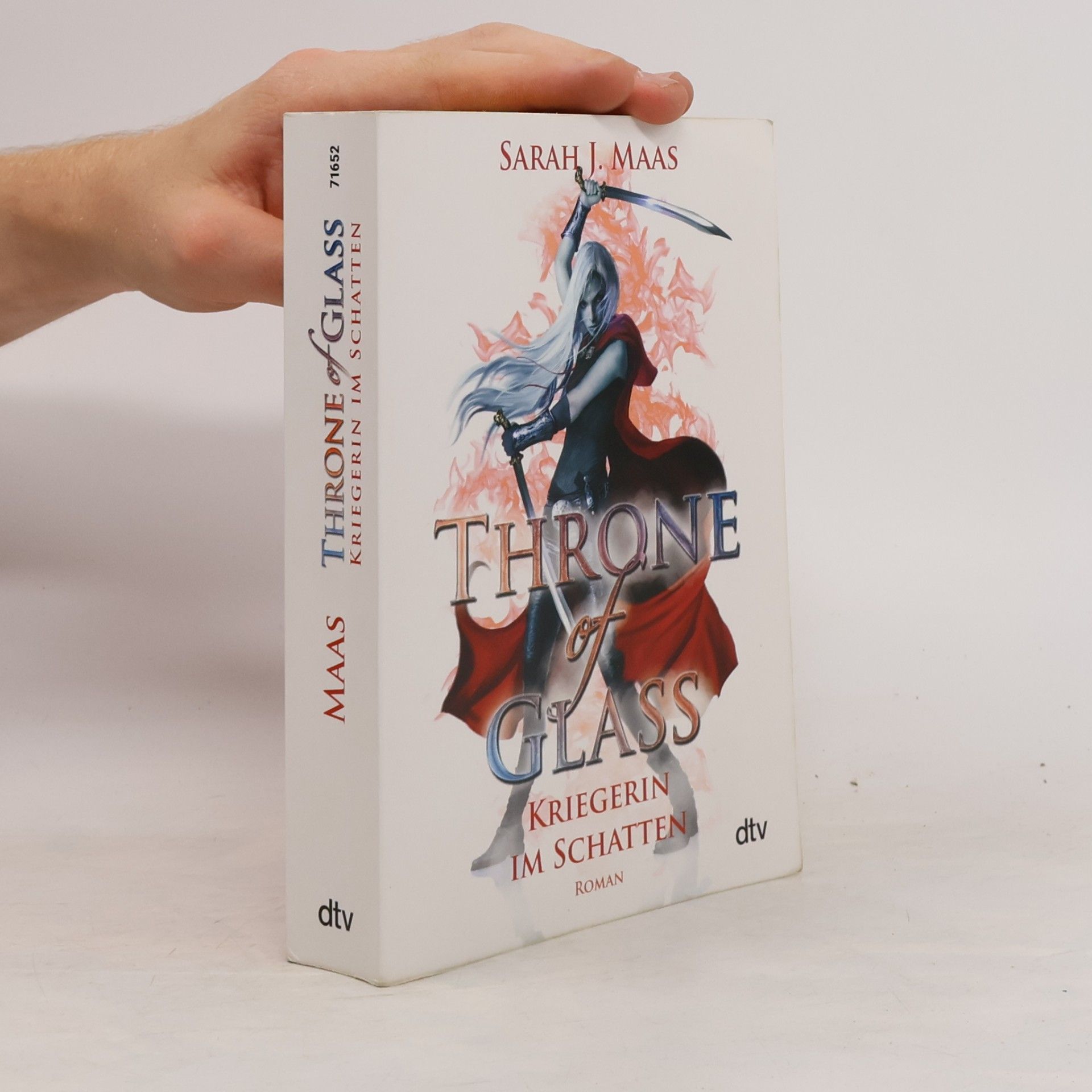 Sarah J. Maas Throne of Glass. Kriegerin im Schatten