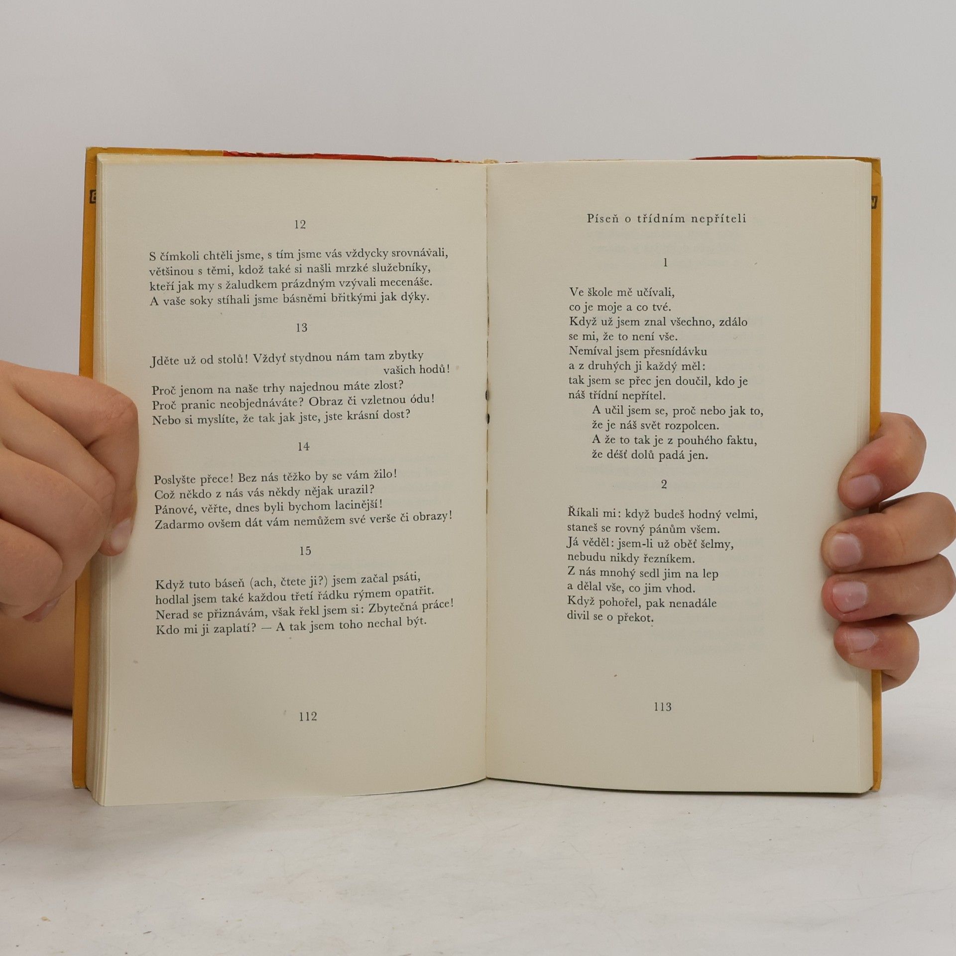 Bertolt Brecht Sto básní