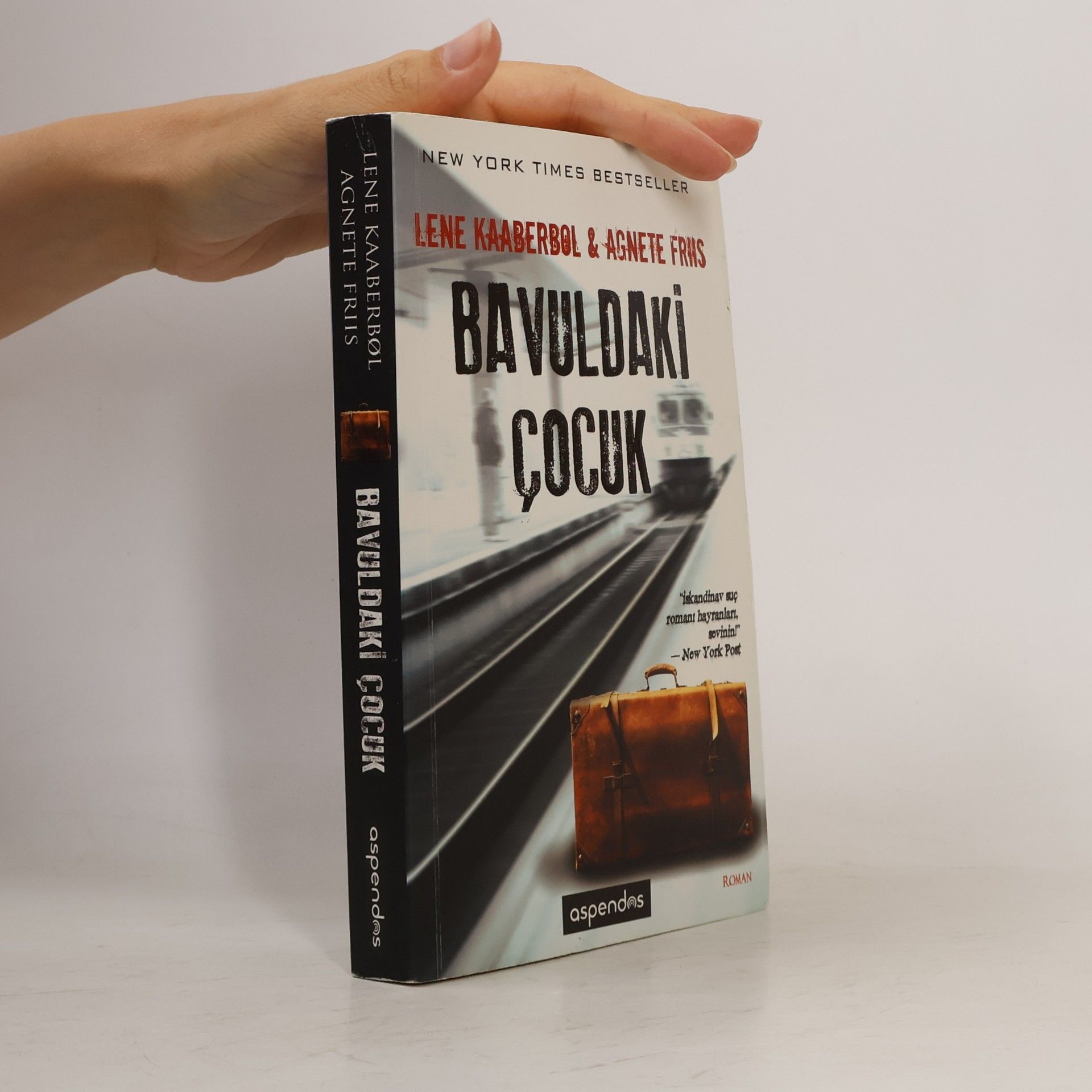 Lene Kaaberbol Bavuldaki Çocuk