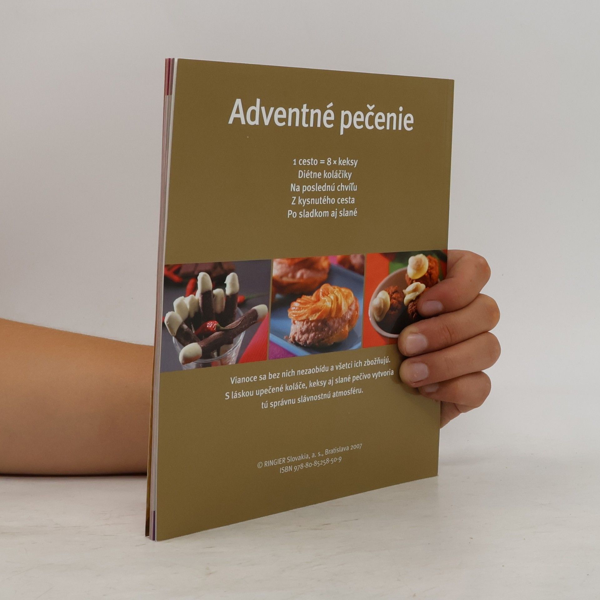 Veronika Lucáková Adventné pečenie