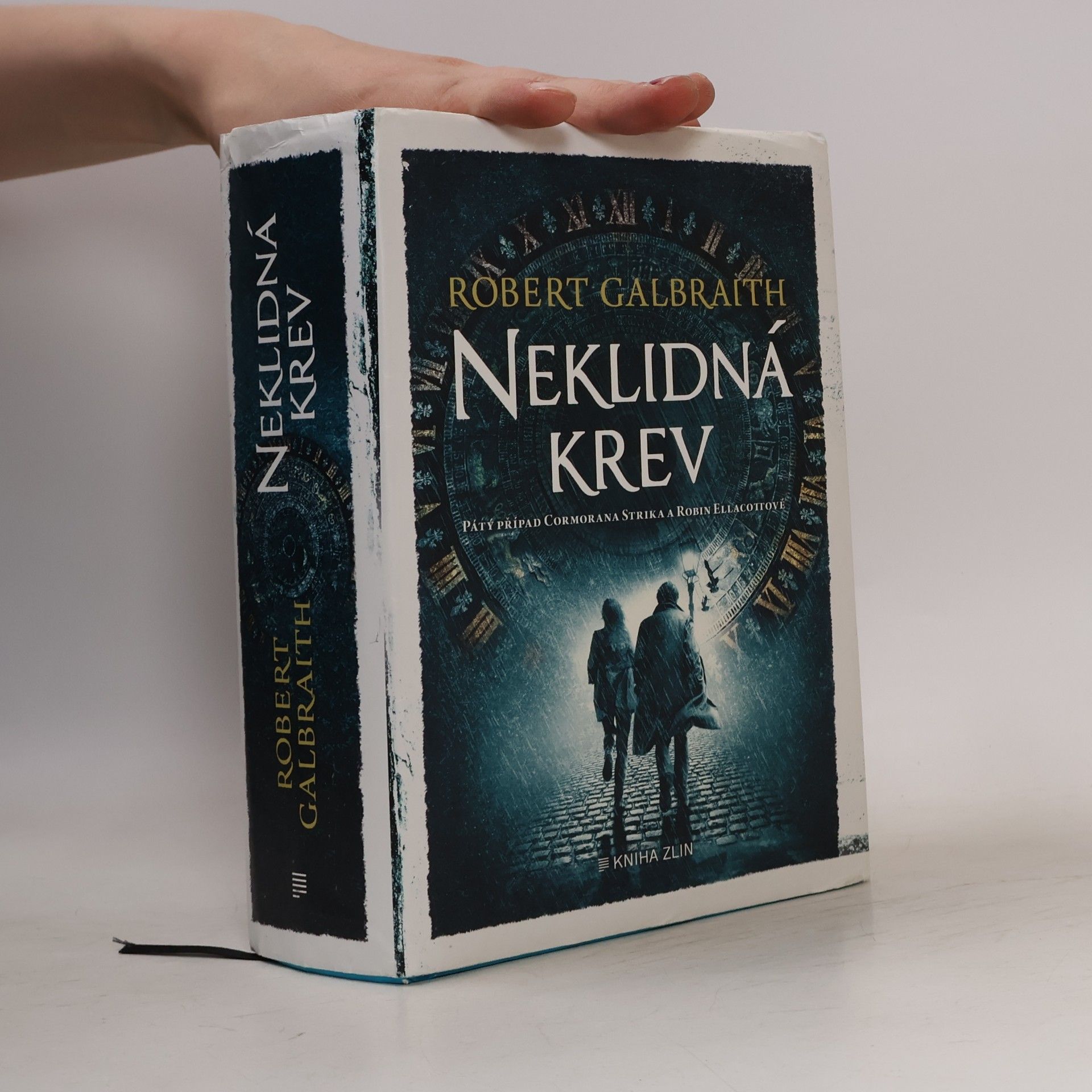 Joanne K. Rowling Neklidná krev
