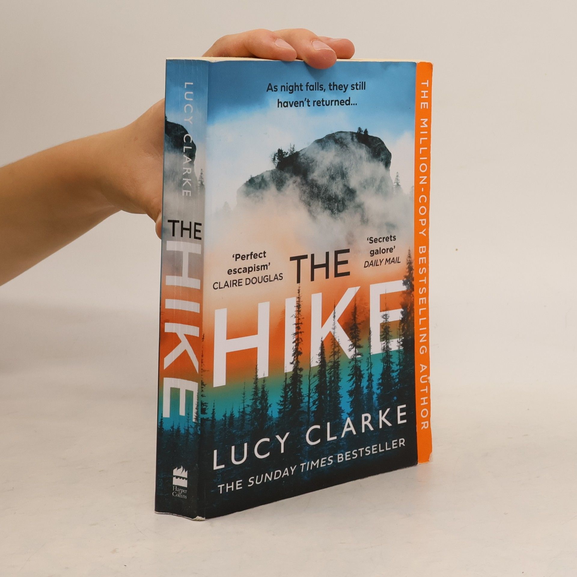 Lucy Clarke The hike