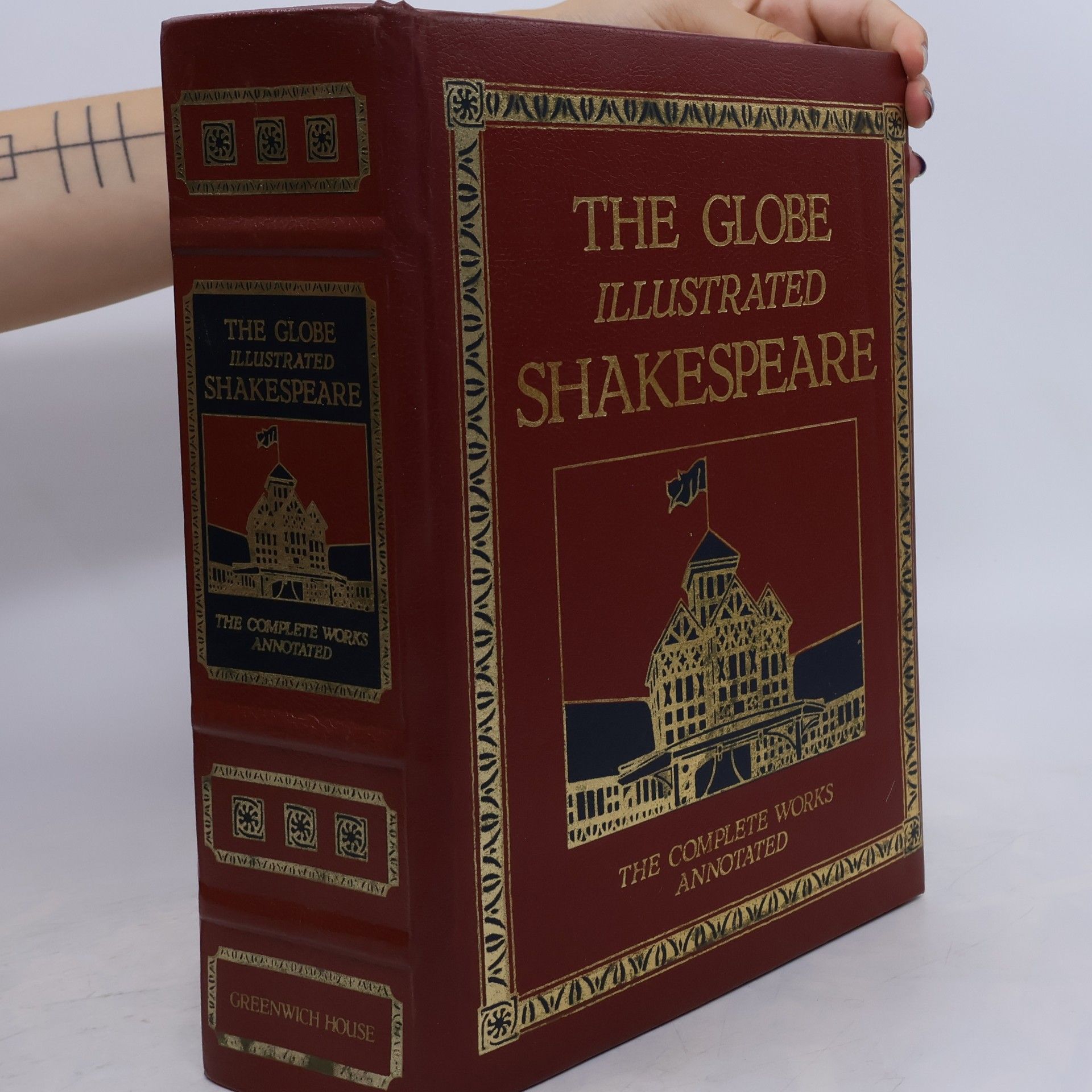 William Shakespeare The Globe illustrated Shakespeare : the complete works annotated