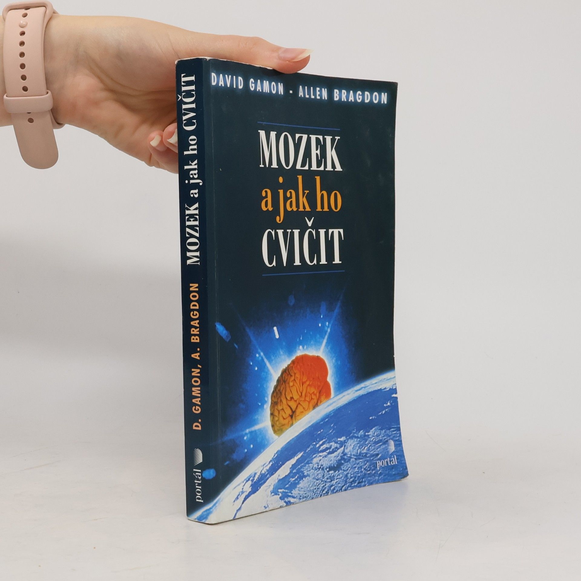 David Gamon Mozek a jak ho cvičit