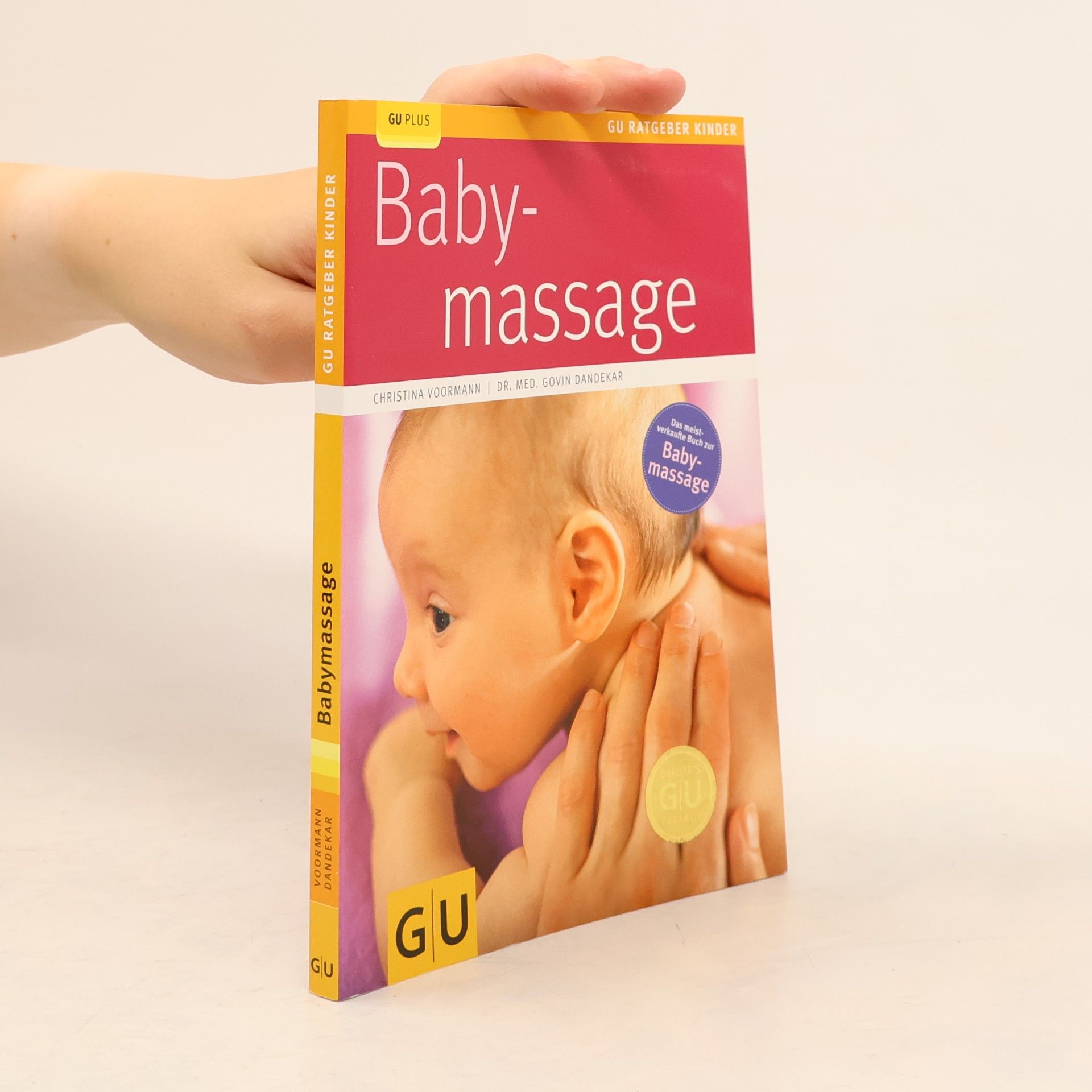 Christina Voormann Baby-Massage
