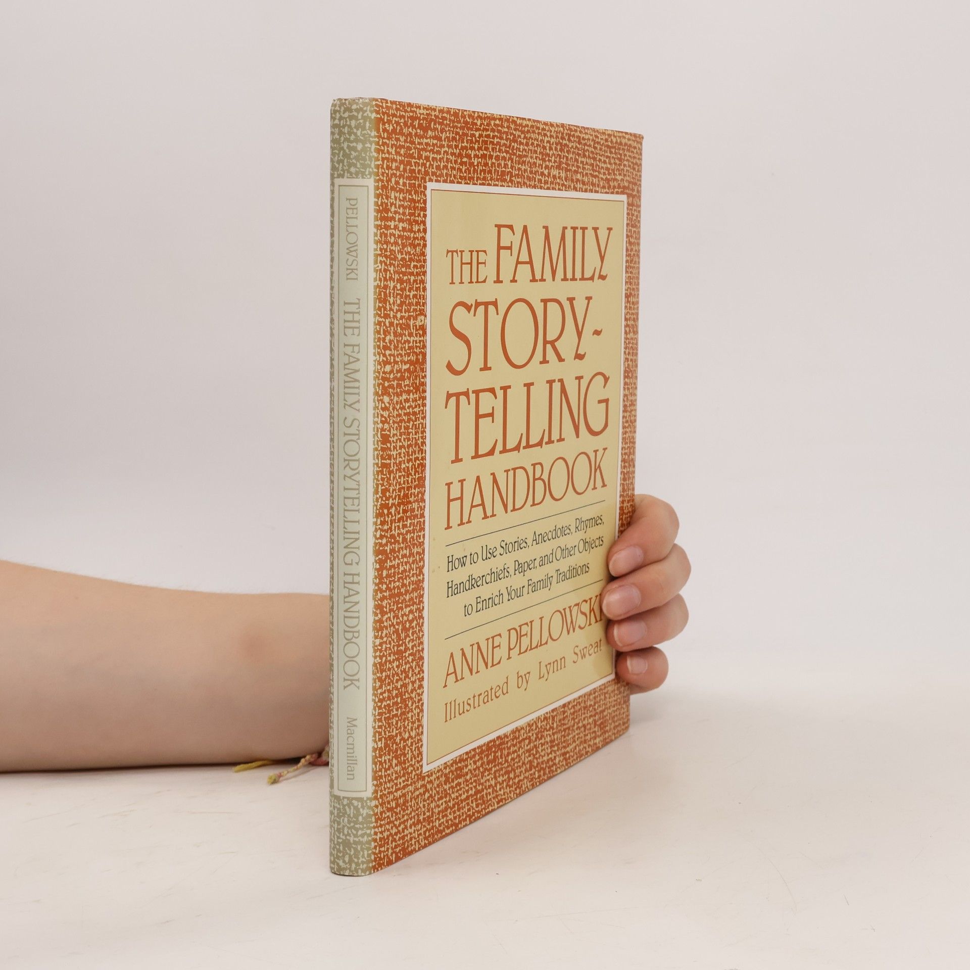 Anne Pellowski The Family Storytelling Handbook