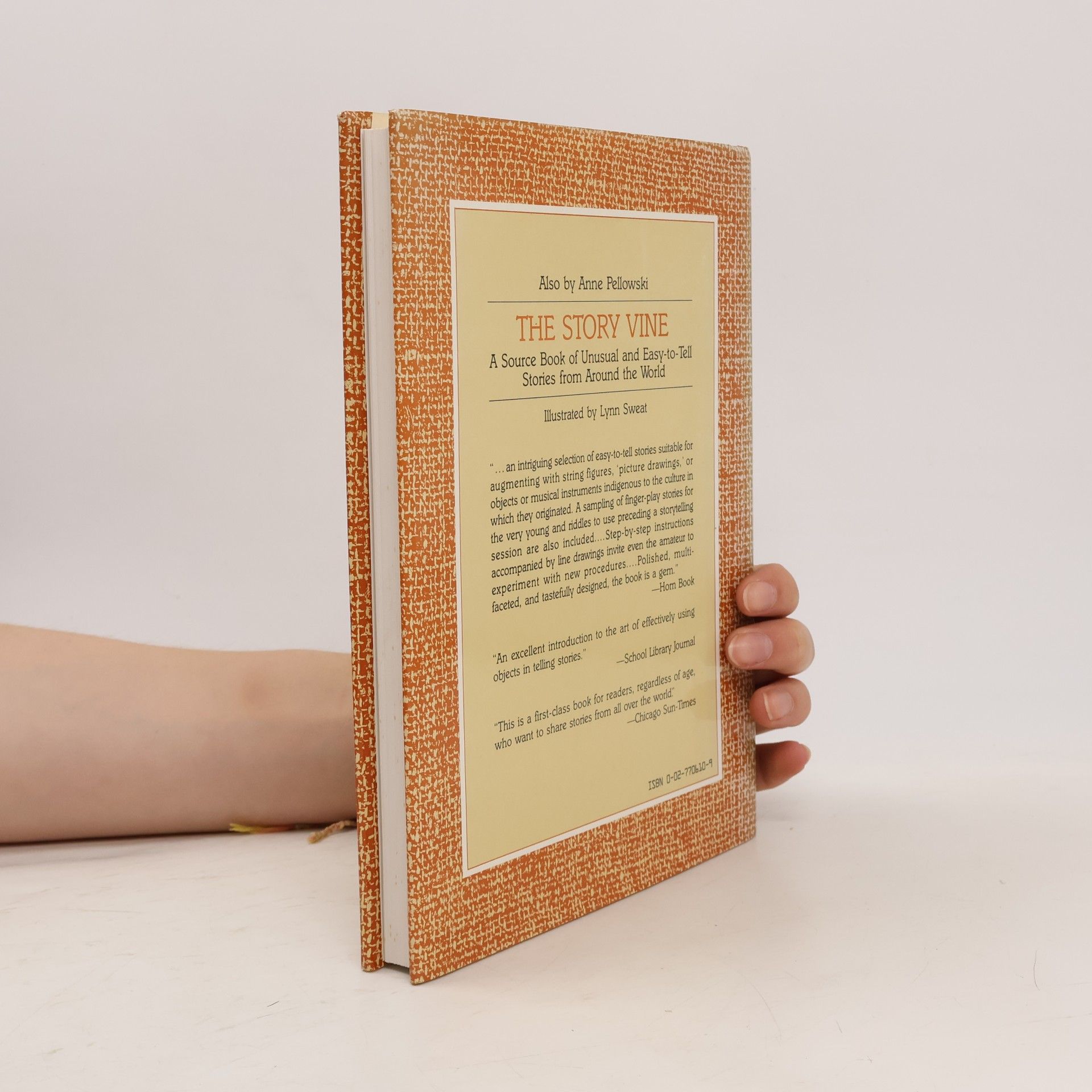 Anne Pellowski The Family Storytelling Handbook