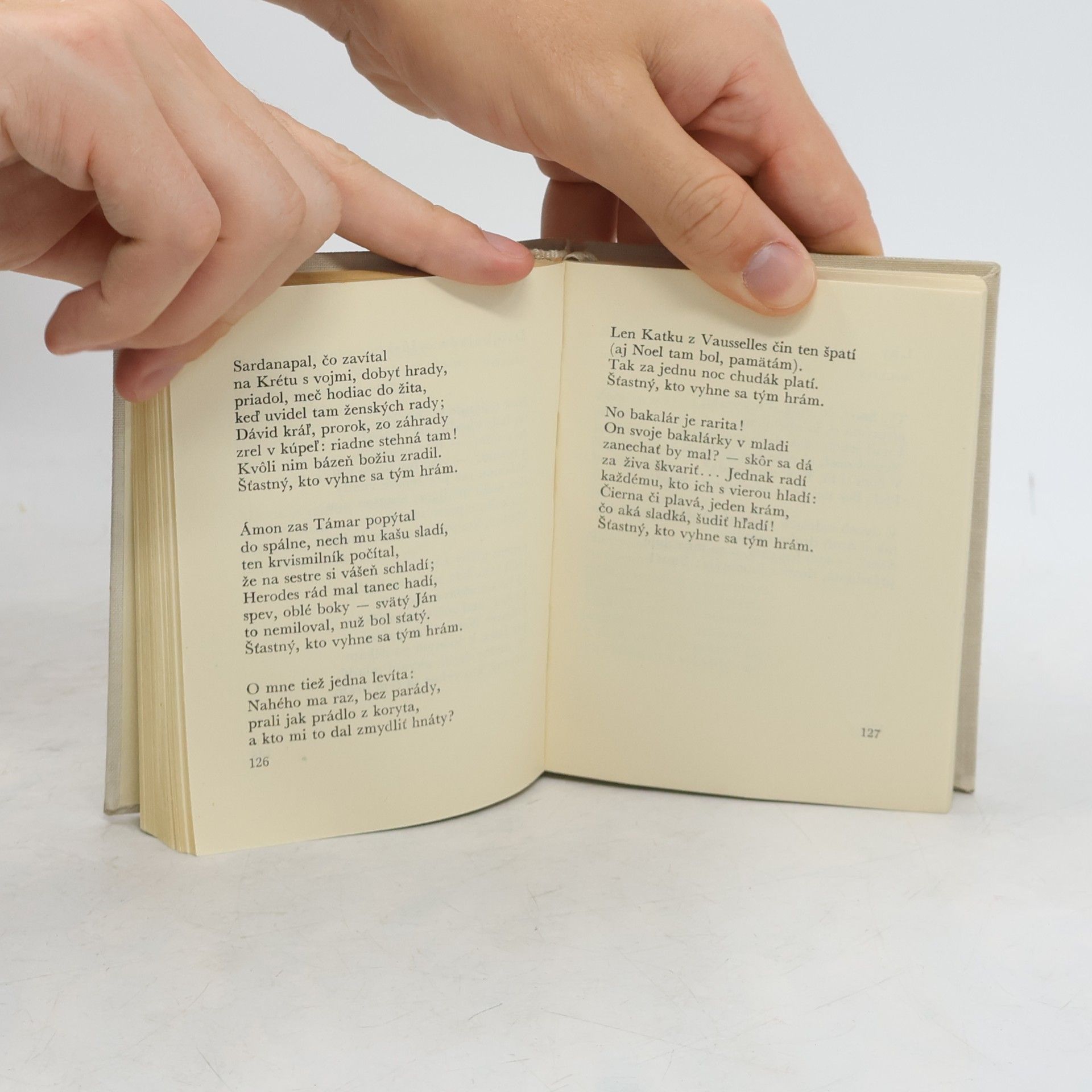 Autores varios Víno milencov: antológia svetovej ľúbostnej poézie do konca XIX. storočia