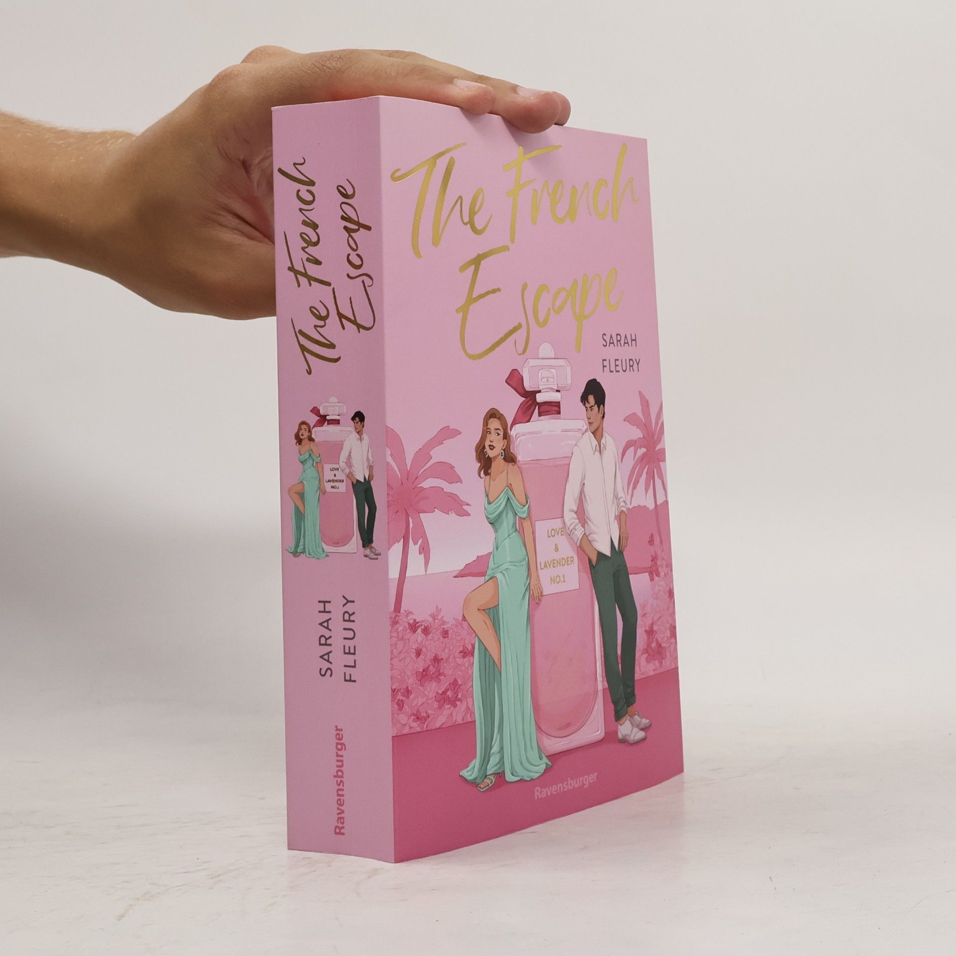 Sarah Fleury Love & Lavender - 1: The French Escape