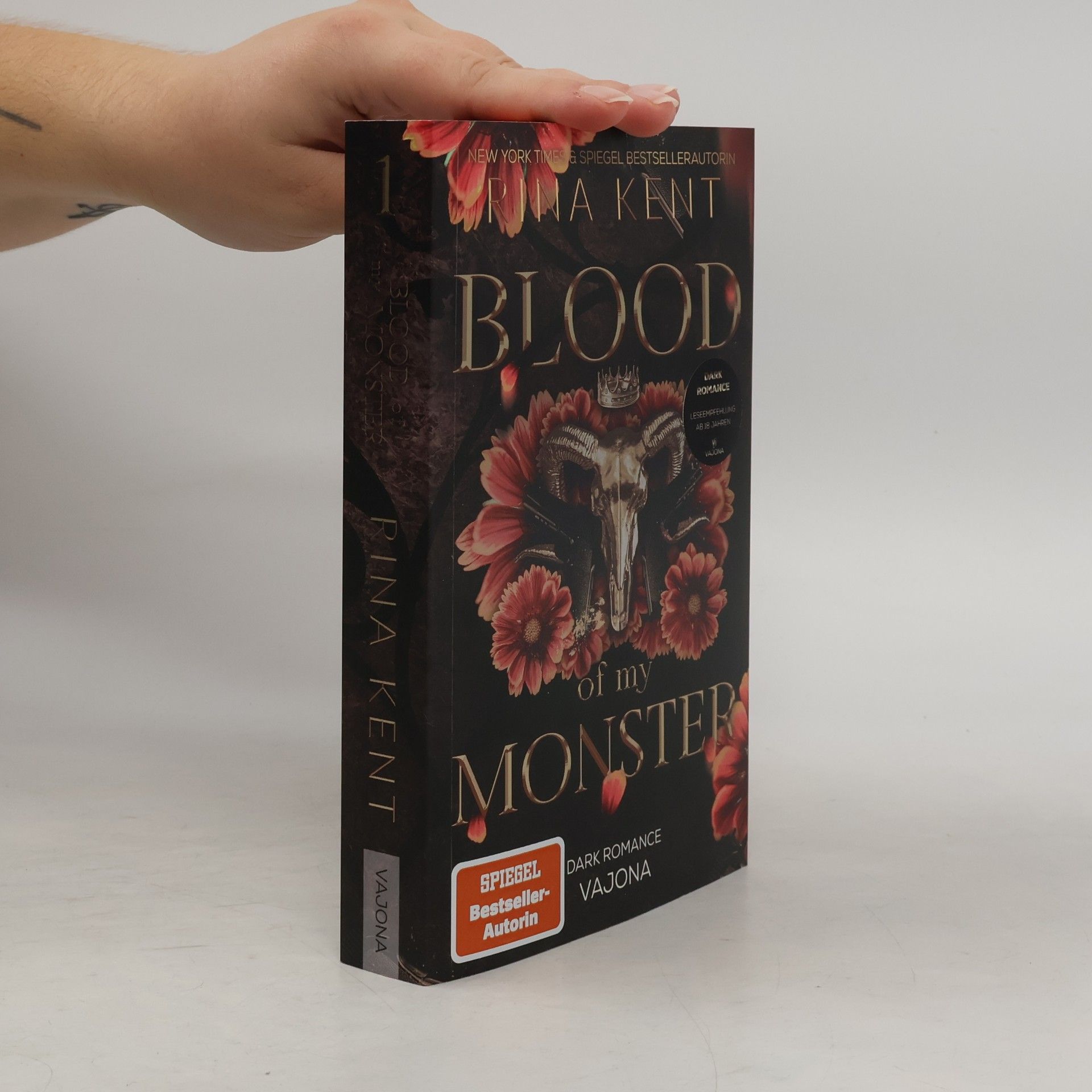 Rina Kent Monsters Trilogy - 1: Blood Of My Monster