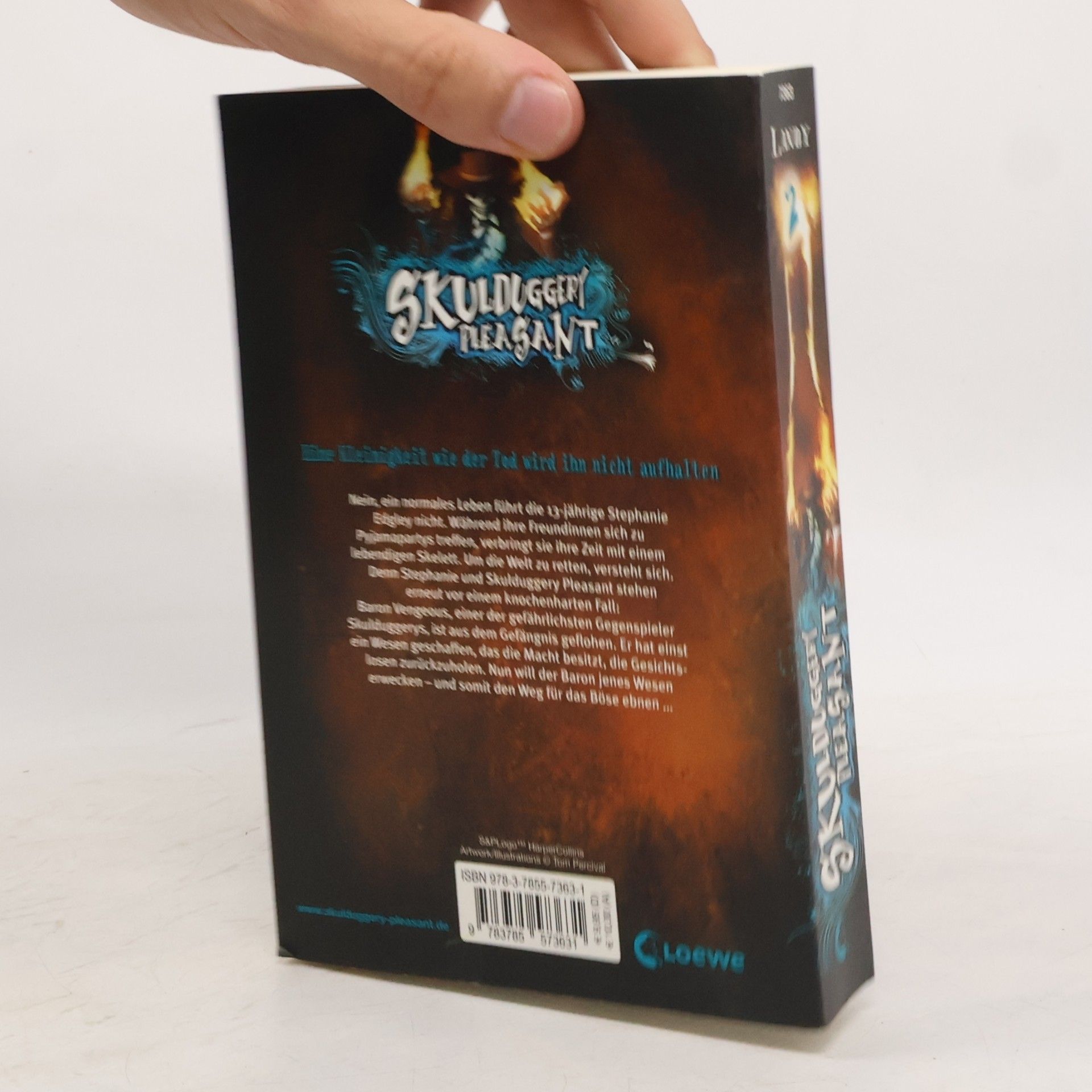 Derek Landy Skulduggery Pleasant: Das Groteskerium kehrt zurück