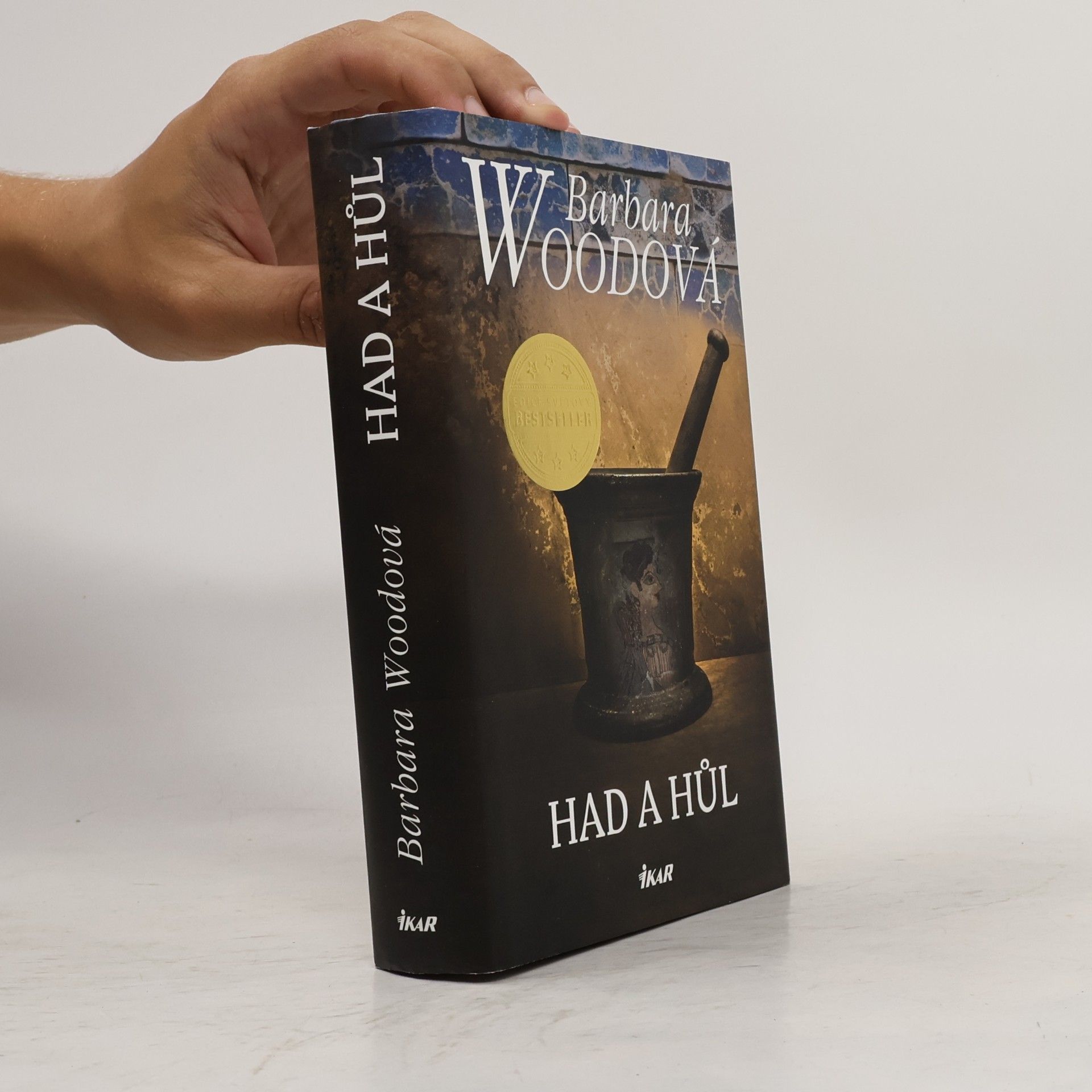 Barbara Wood Had a hůl