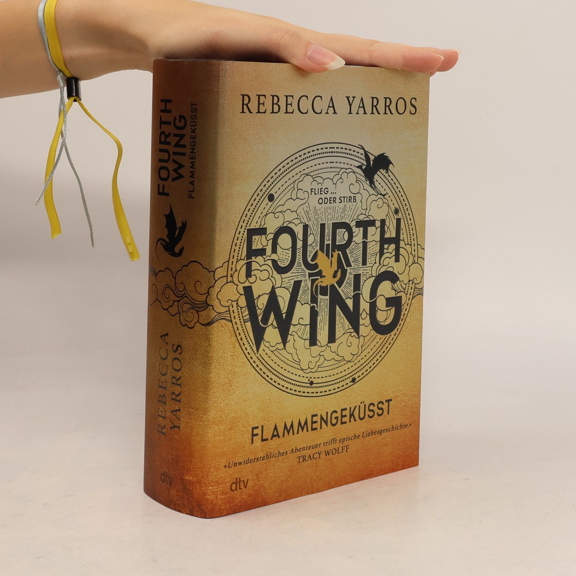 Rebecca Yarros Fourth Wing