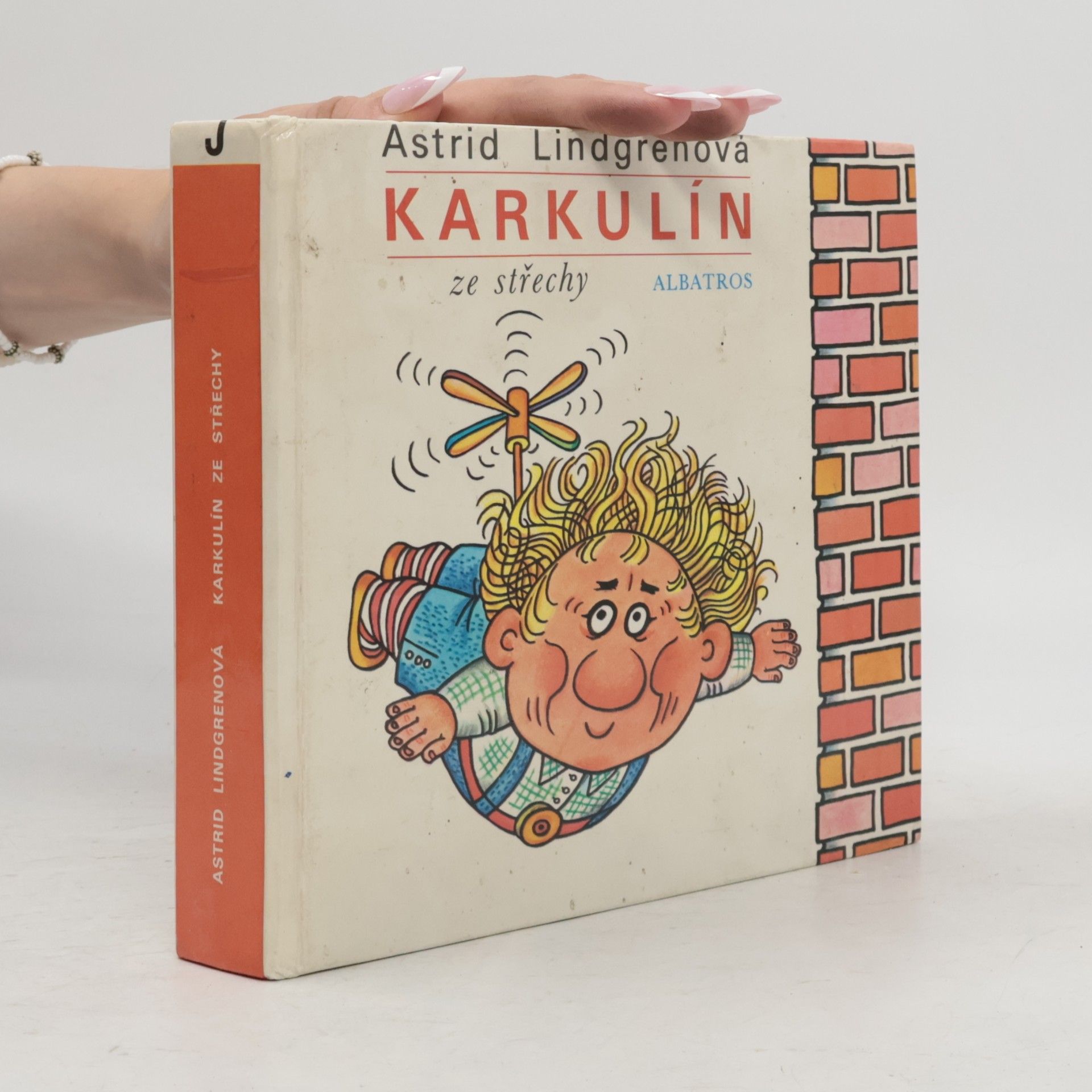 Astrid Lindgren Karkulín ze střechy