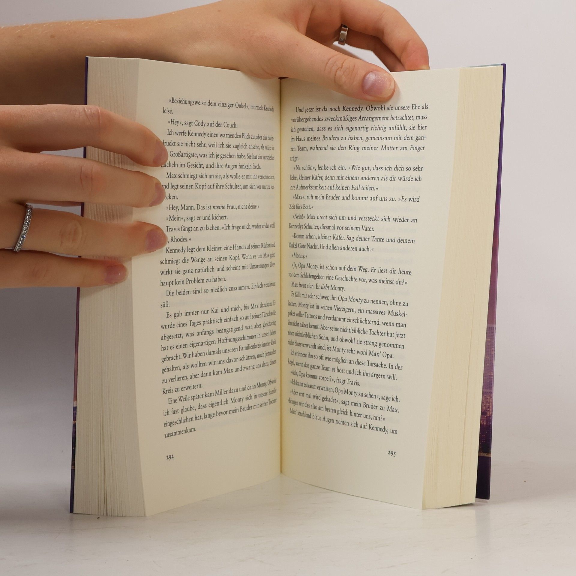 Liz Tomforde Play Along