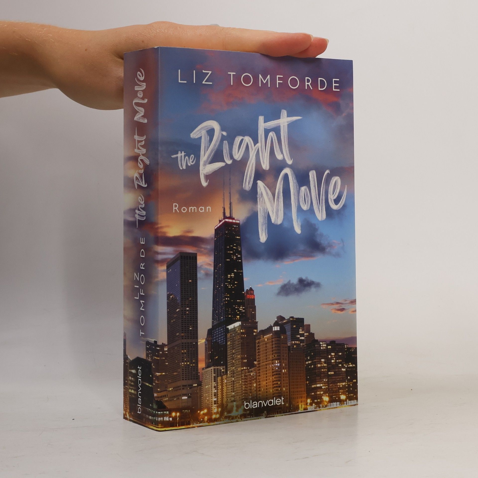 Liz Tomforde The Right Move