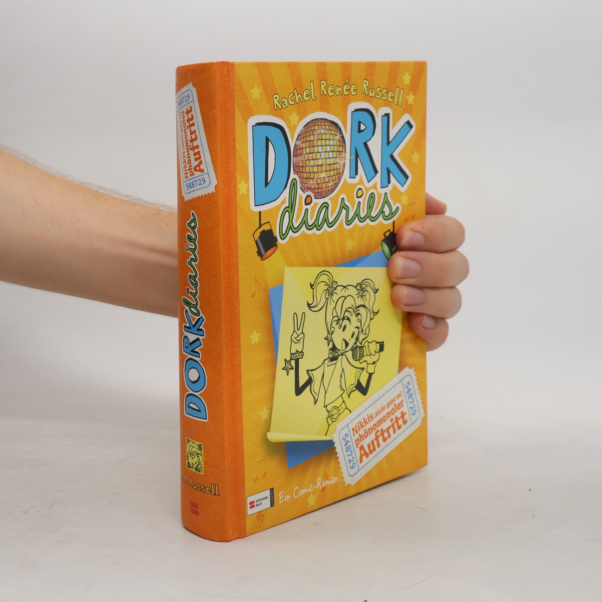 Dork Diaries: Nikkis phänomenaler Auftritt