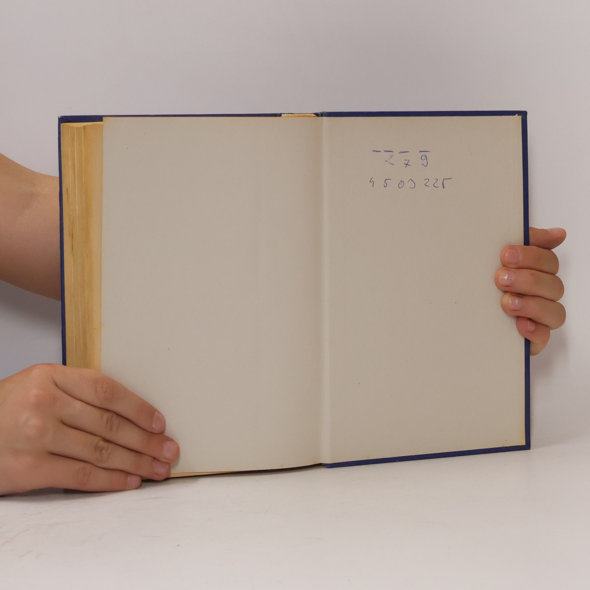 Dan van der Vat Válka v Pacifiku: Americko-japonská námořní válka 1941-1945