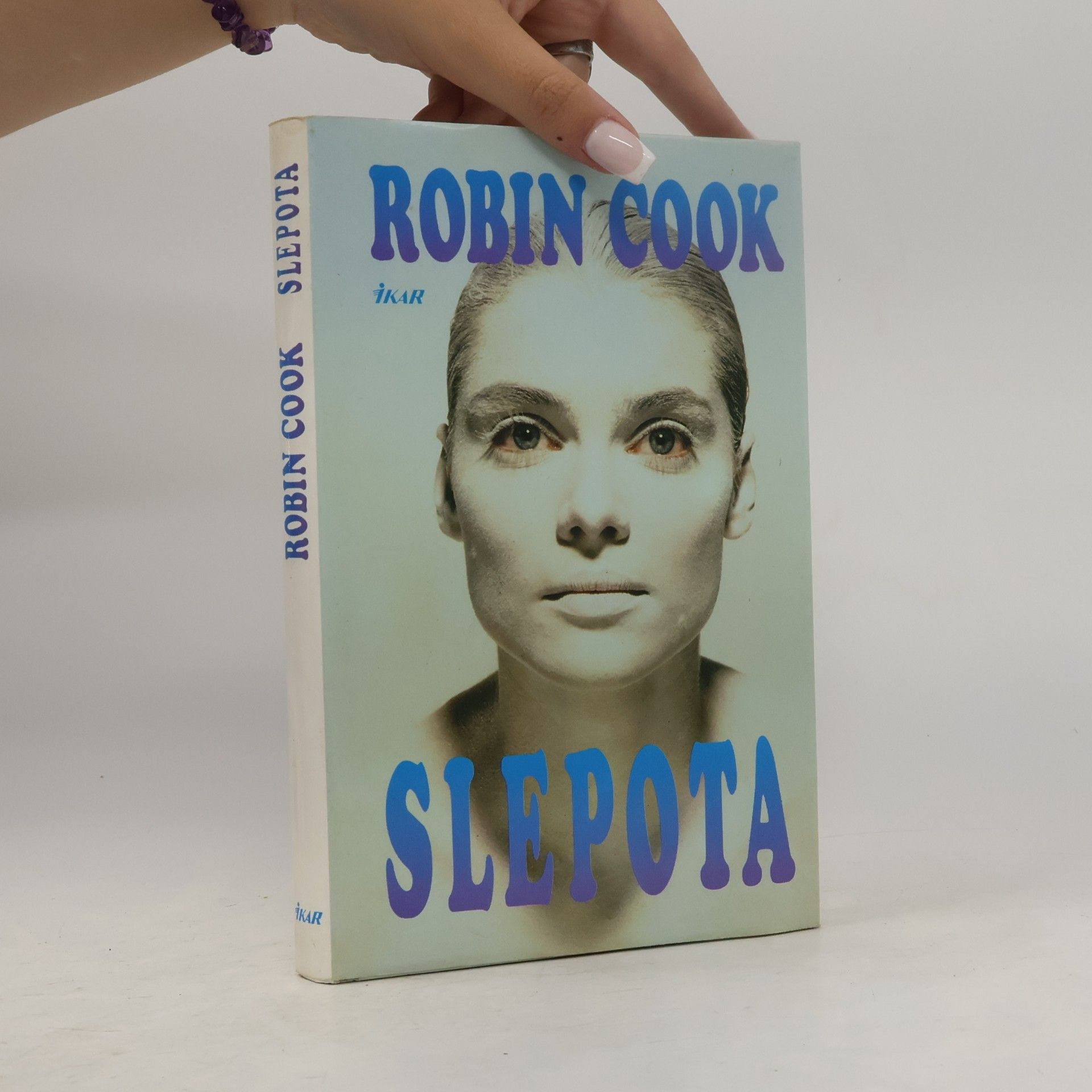 Robin Cook Slepota