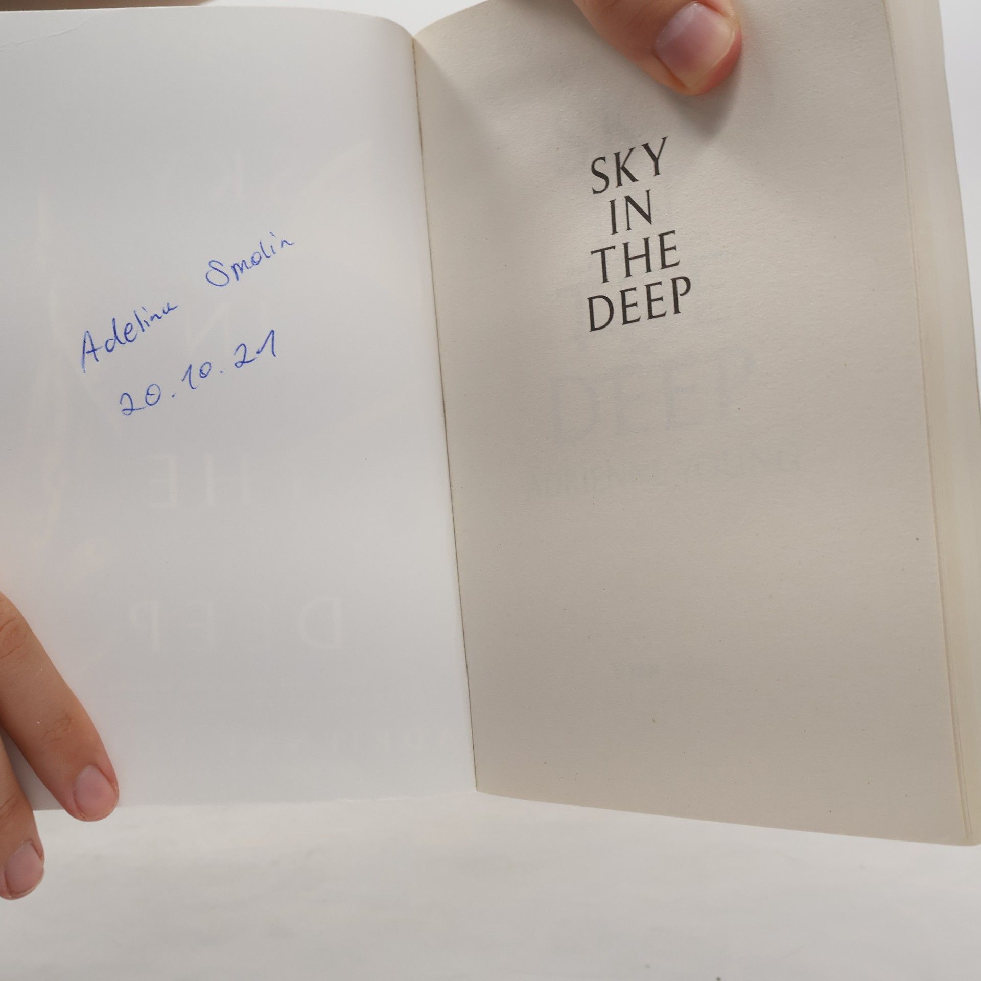 Adrienne Young Sky in the Deep