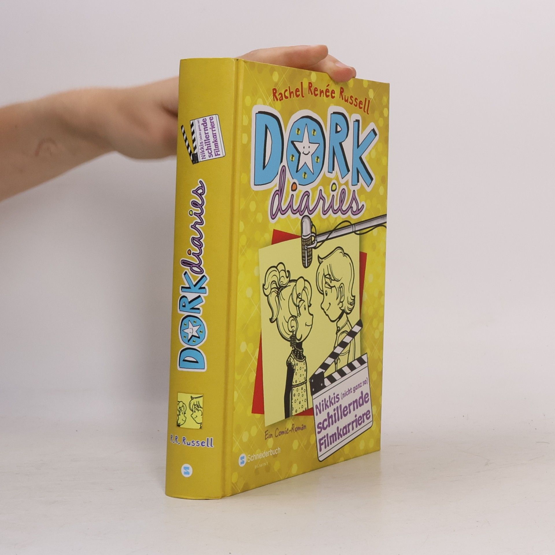 Rachel Renee Russell Dork Diaries: Nikkis (nicht ganz so) schillernde Filmkarriere