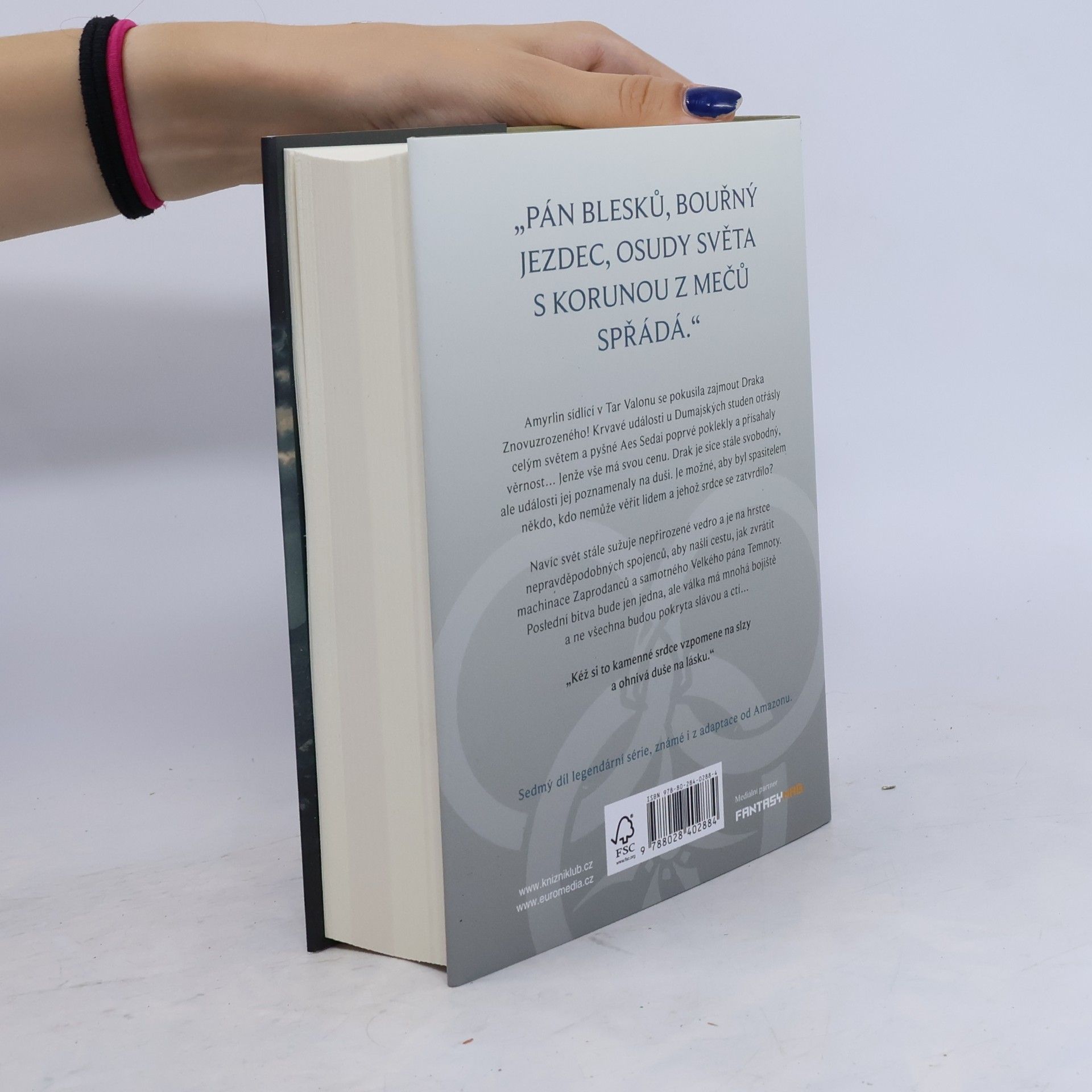 Robert Jordan Kolo času 7. Koruna z mečů