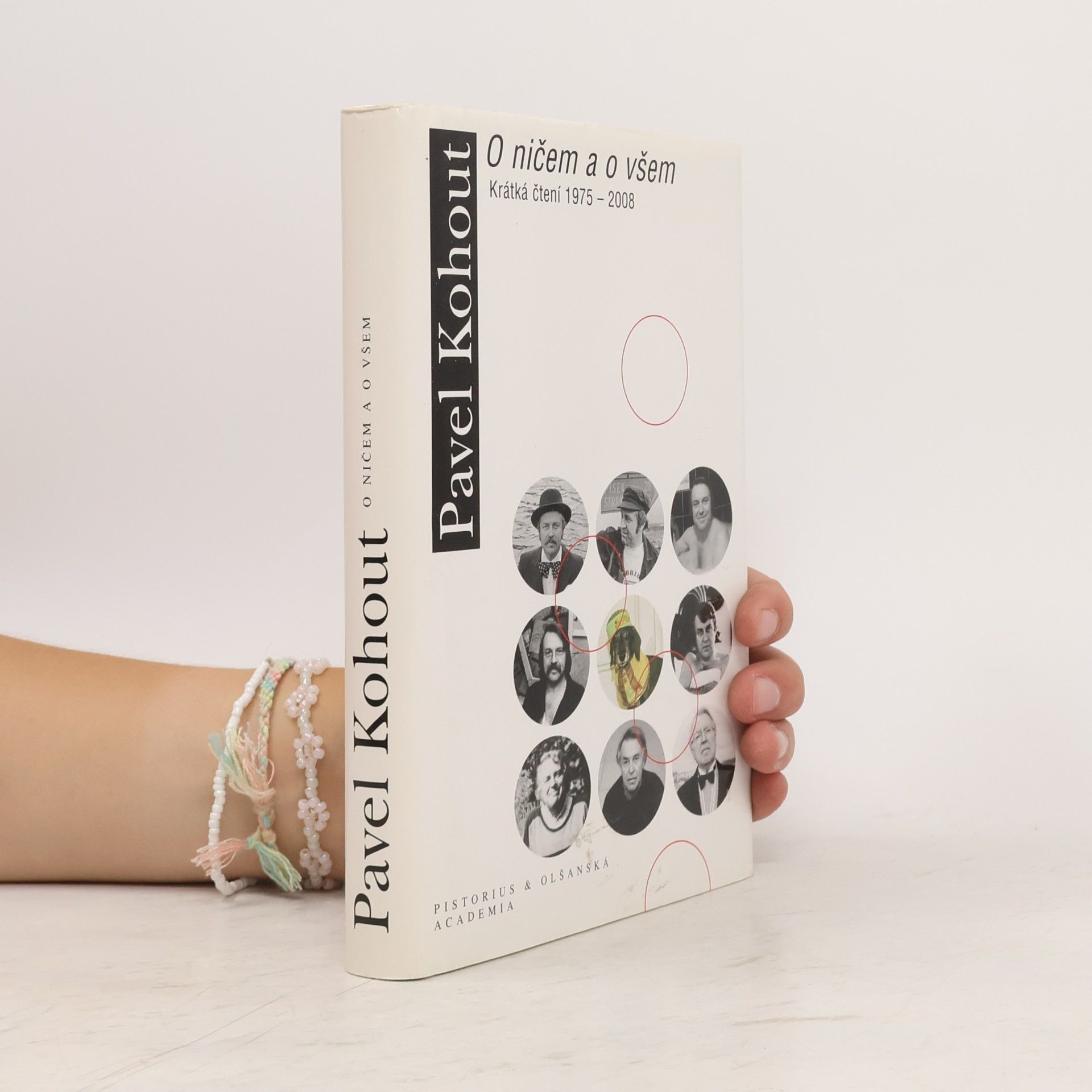 O ničem a o všem : krátká čtení 1975-2008