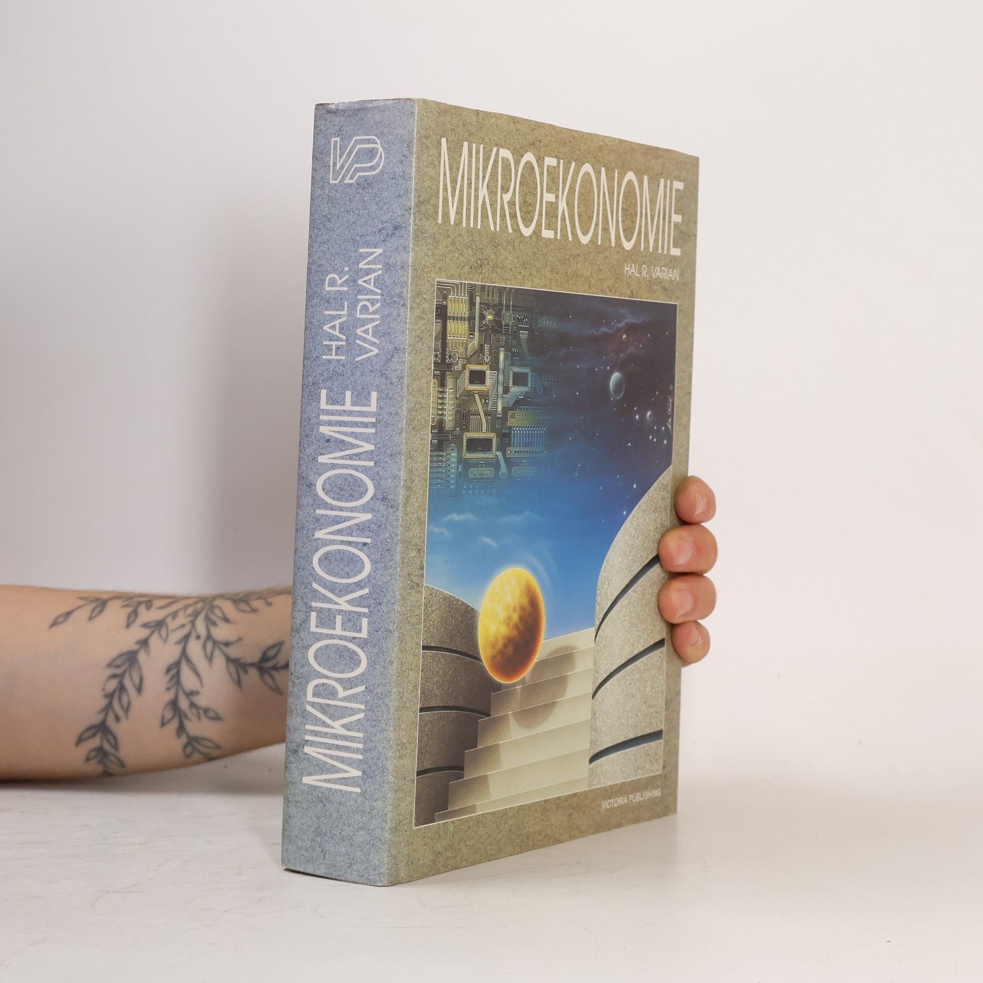 Hal Varian Mikroekonomie. Moderní přístup