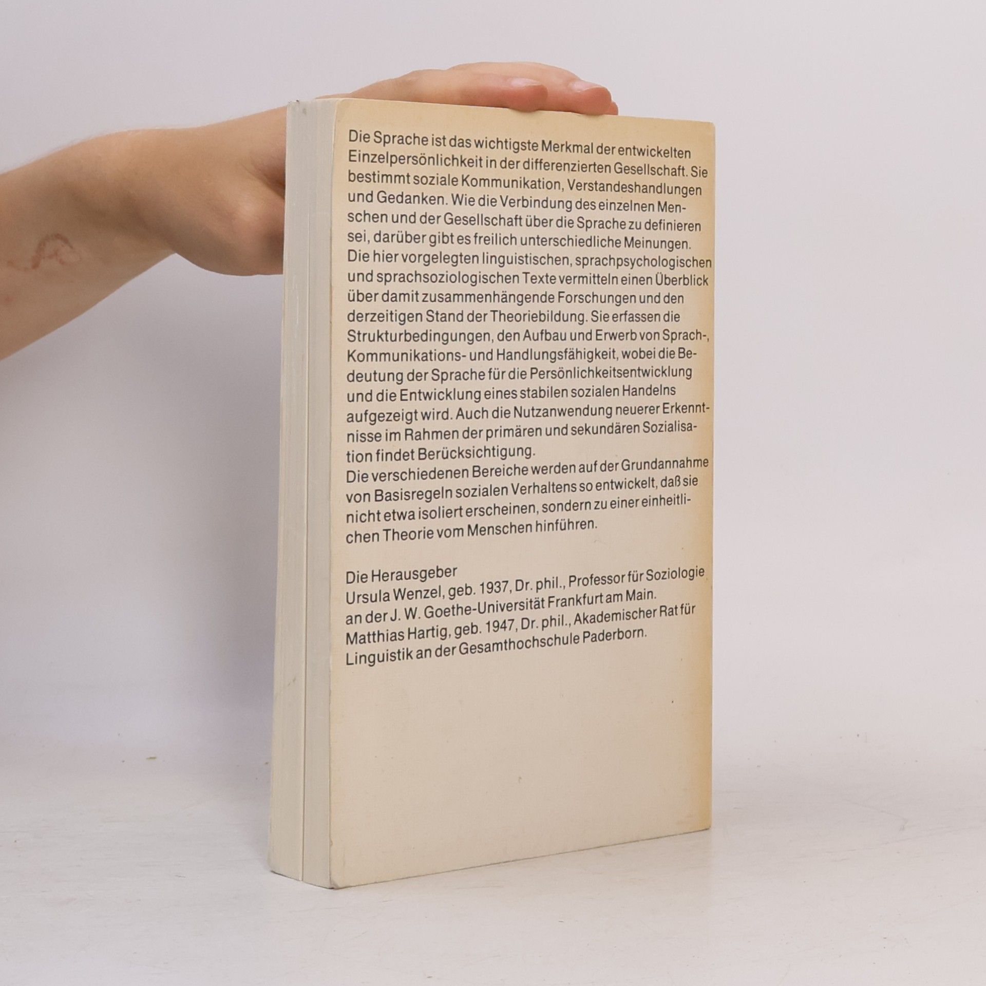 Ursula Wenzel Sprache, Persönlichkeit, Sozialstruktur (Reader)