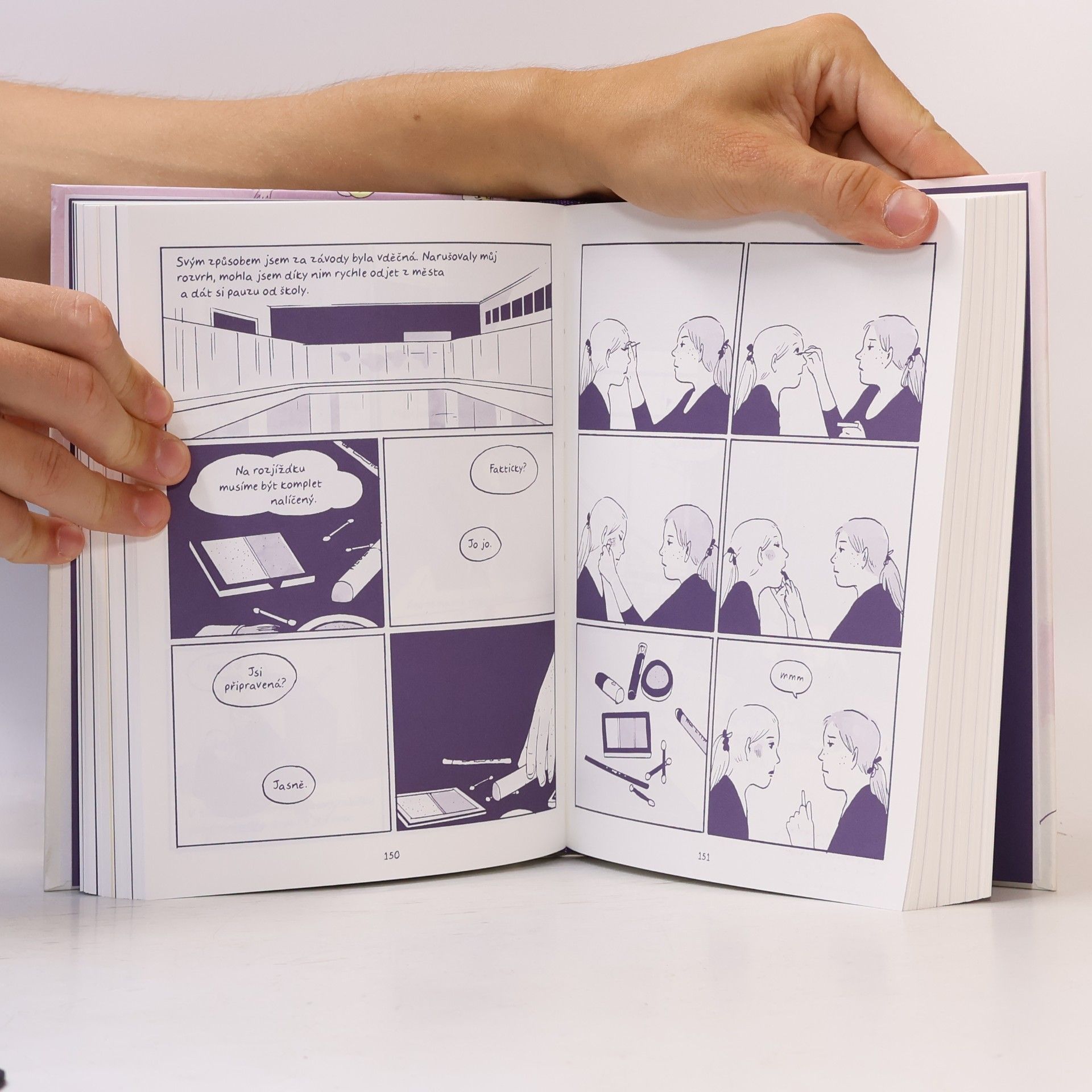 Tillie Walden Piruety