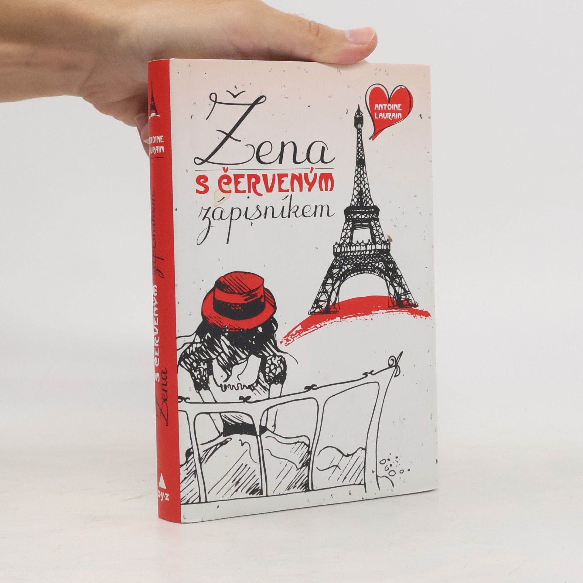 Antoine Laurain Žena s červeným zápisníkem
